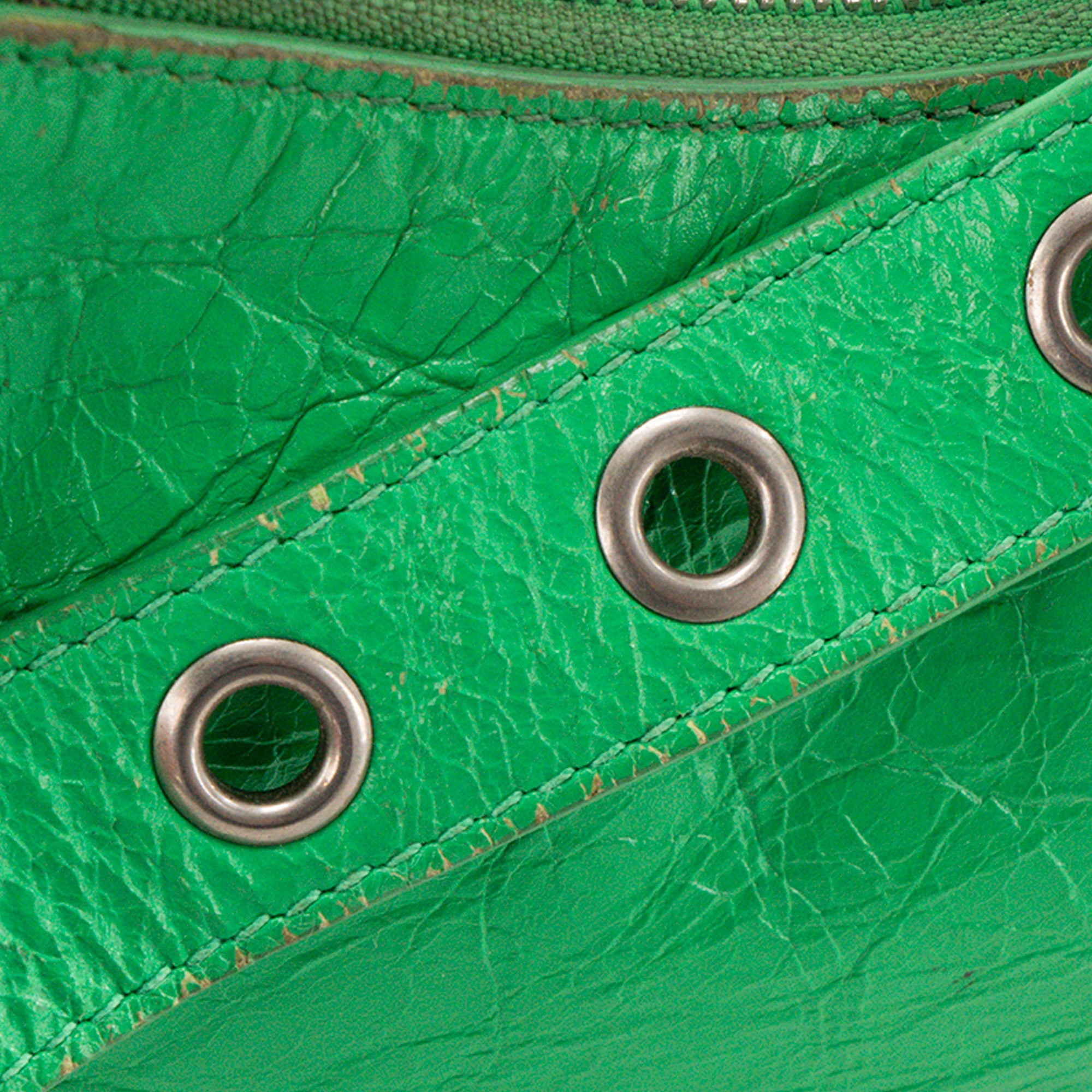 BALENCIAGA - Sac à bandoulière Cagole XS Balenciaga en cuir froissé vert