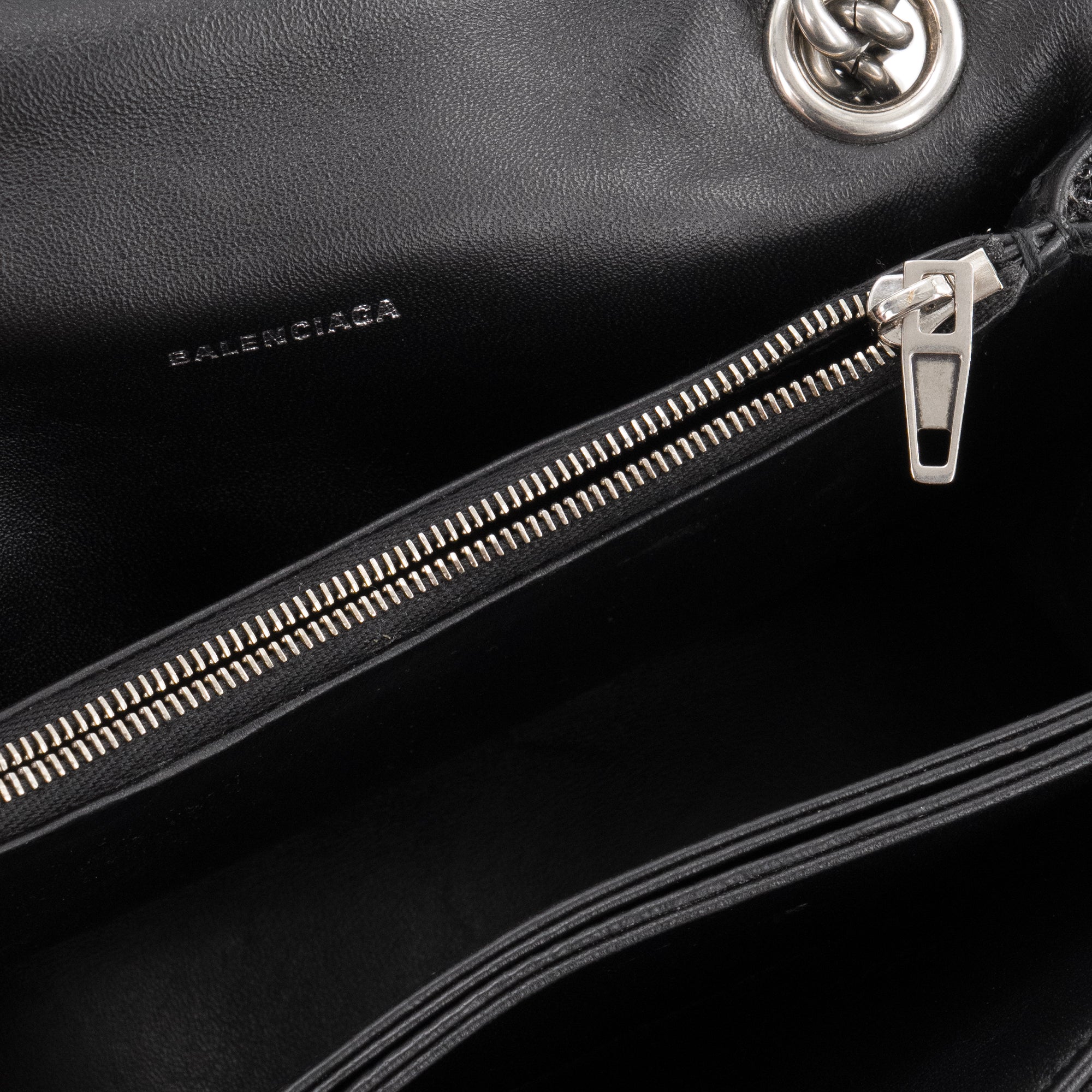 BALENCIAGA - Sac à bandoulière Crush Balenciaga en sequins noirs