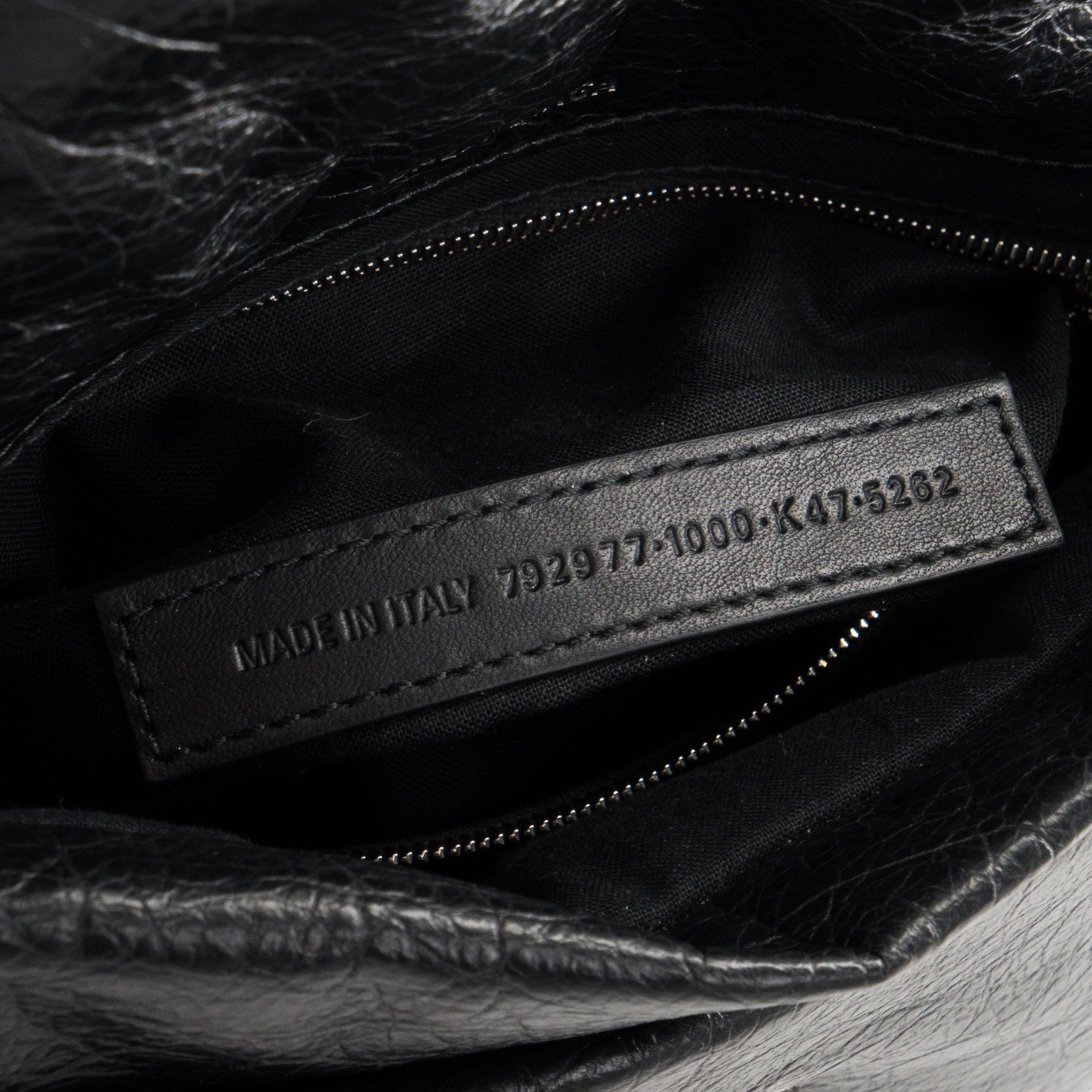 BALENCIAGA - Sac à bandoulière Monaco mini Balenciaga en cuir froissé noir