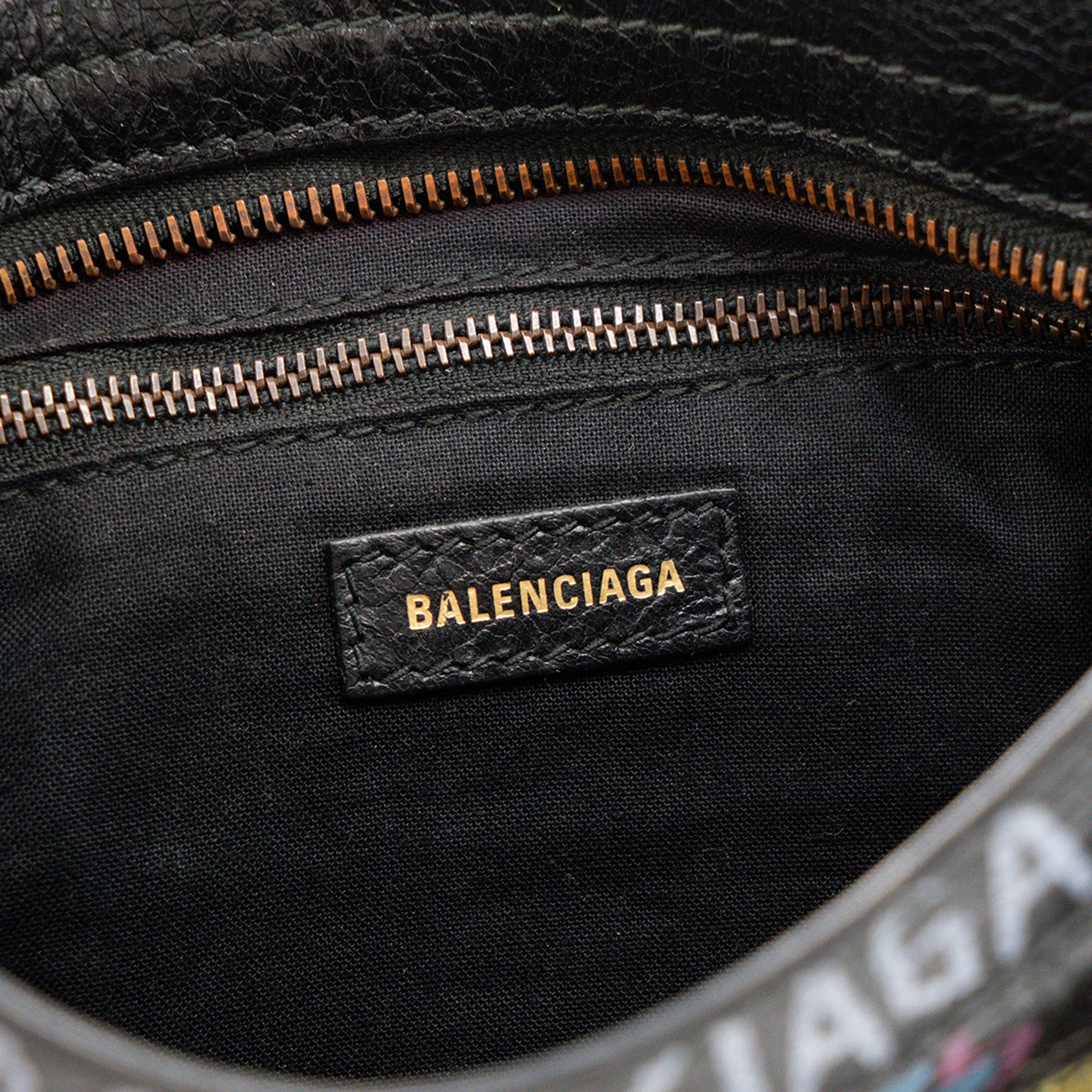 BALENCIAGA - Sac à bandoulière City Graffiti Mini Balenciaga en cuir noir
