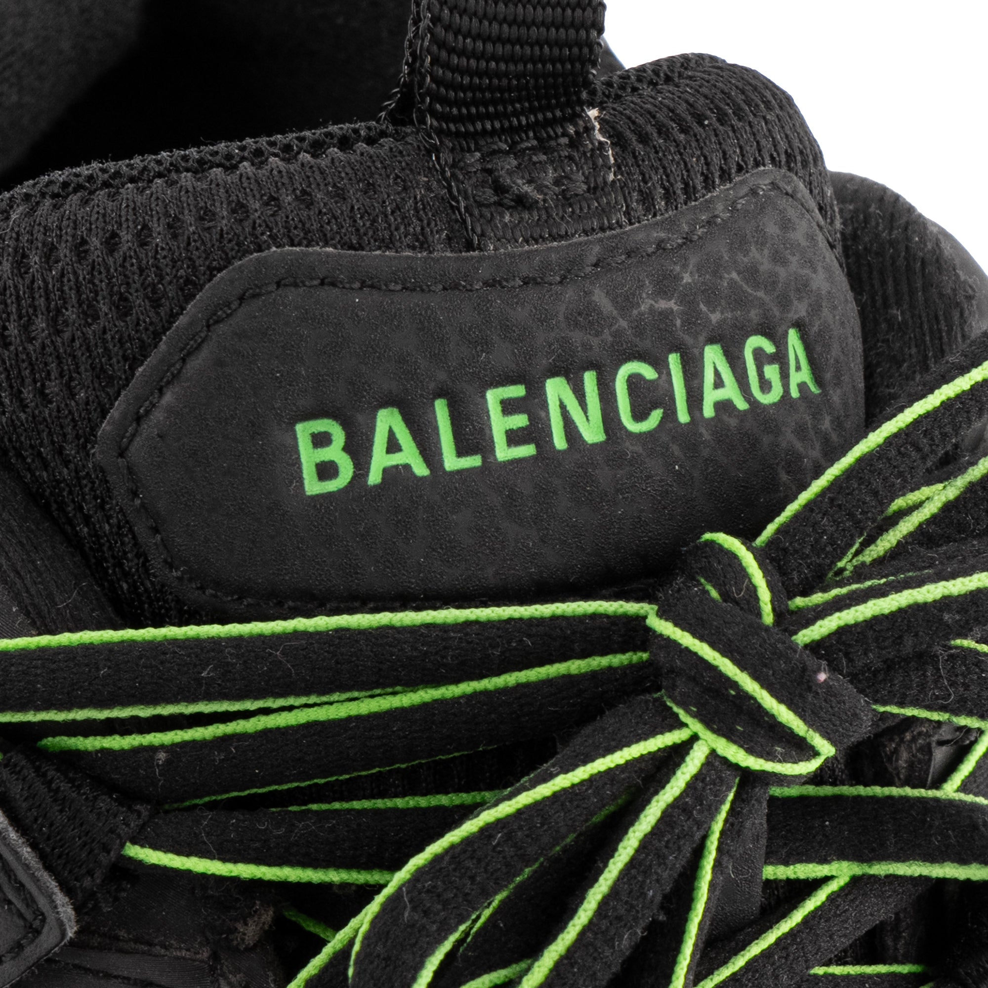 BALENCIAGA - Sneakers Track Balenciaga en cuir noir et vert (T37)
