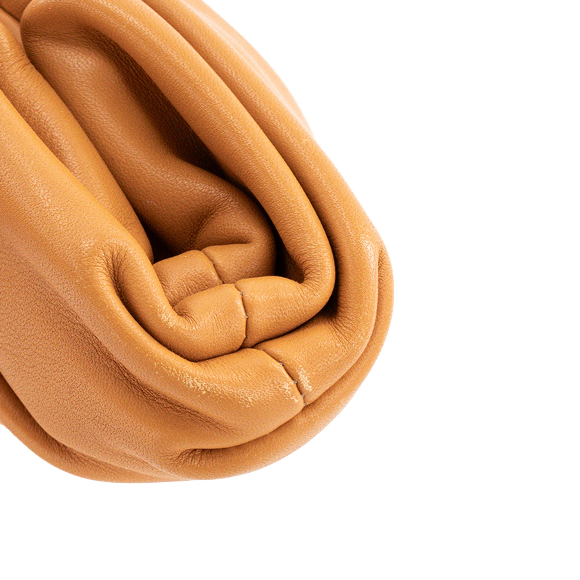 BOTTEGA VENETA - Pochette Pouch mini Bottega Veneta en cuir lisse marron