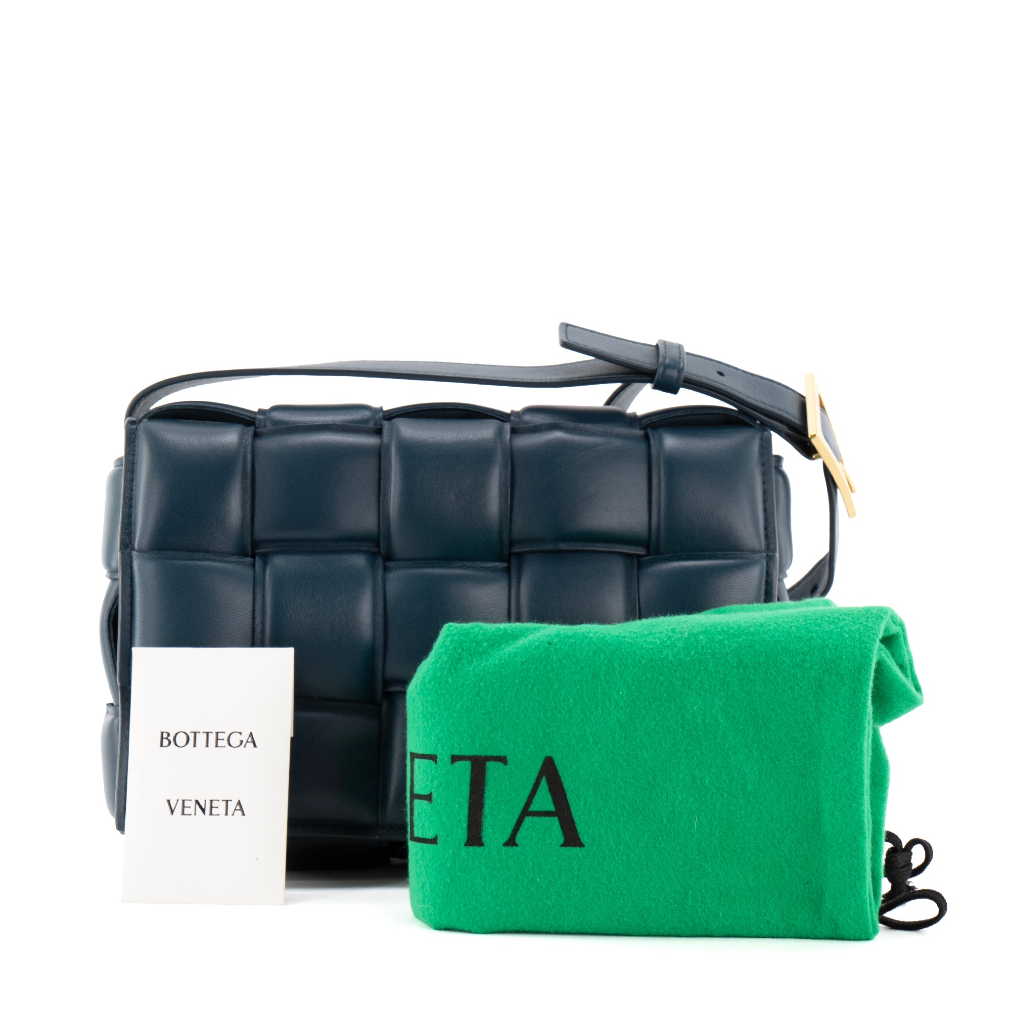 BOTTEGA VENETA - Sac à bandoulière Padded Cassette Bottega Veneta en cuir bleu marine
