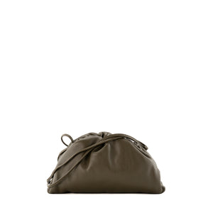 BOTTEGA VENETA - Sac à bandoulière Pouch Bottega Veneta en cuir lisse kaki