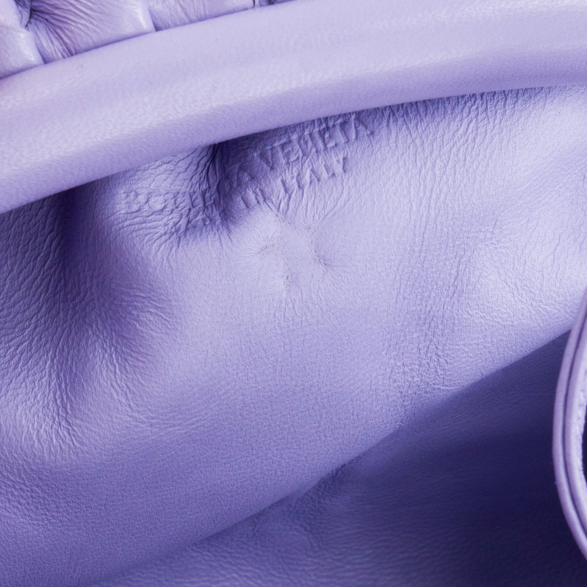 BOTTEGA VENETA - Sac à bandoulière Pouch Mini Bottega Veneta en cuir intrecciato violet