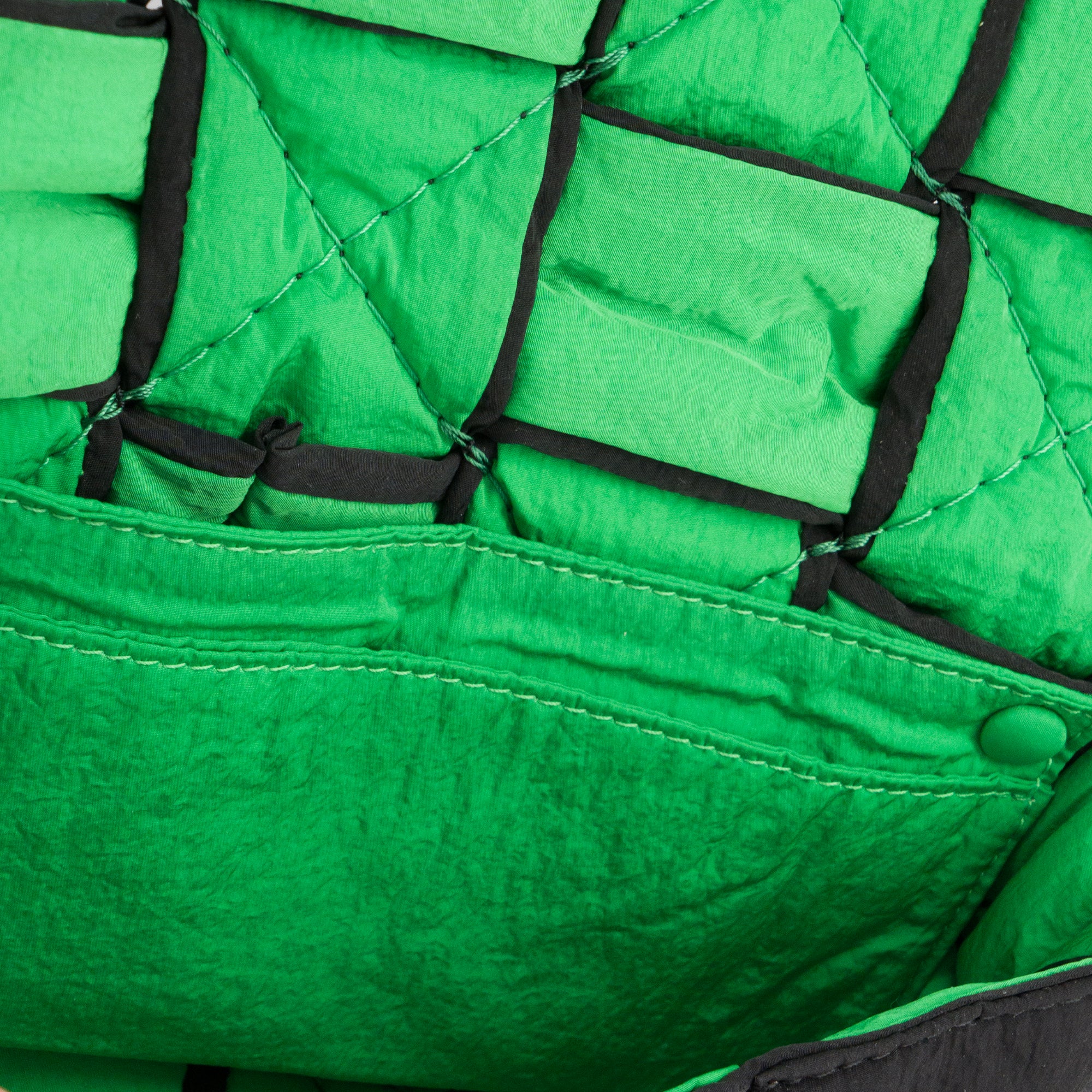BOTTEGA VENETA - Sac ceinture Cassette Bottega Veneta en toile noire