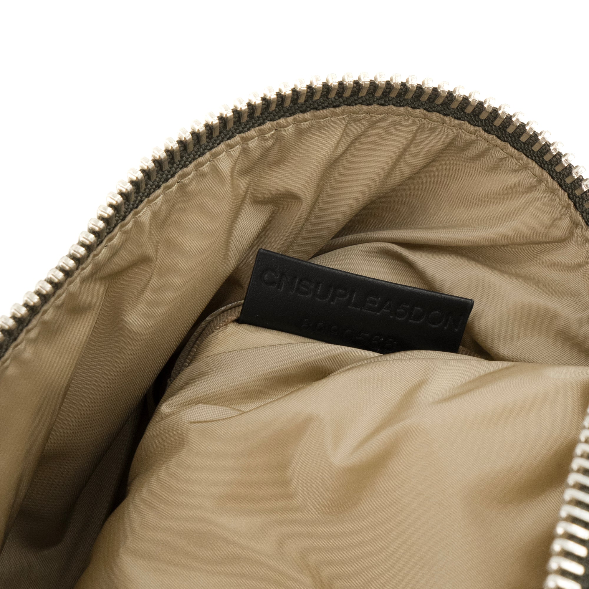 BURBERRY - Sac à bandoulière Banane Sonny Burberry en nylon kaki