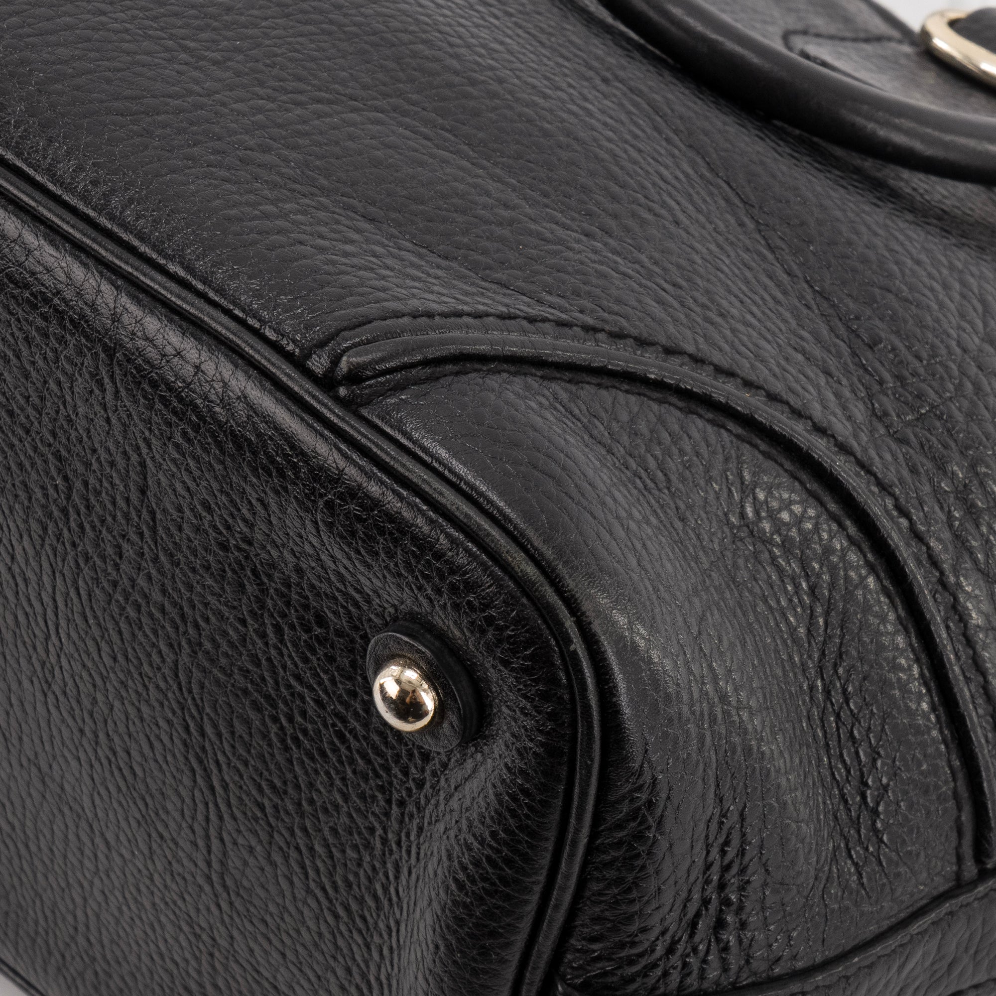 BURBERRY - Sac à main Burberry en cuir grainé noir