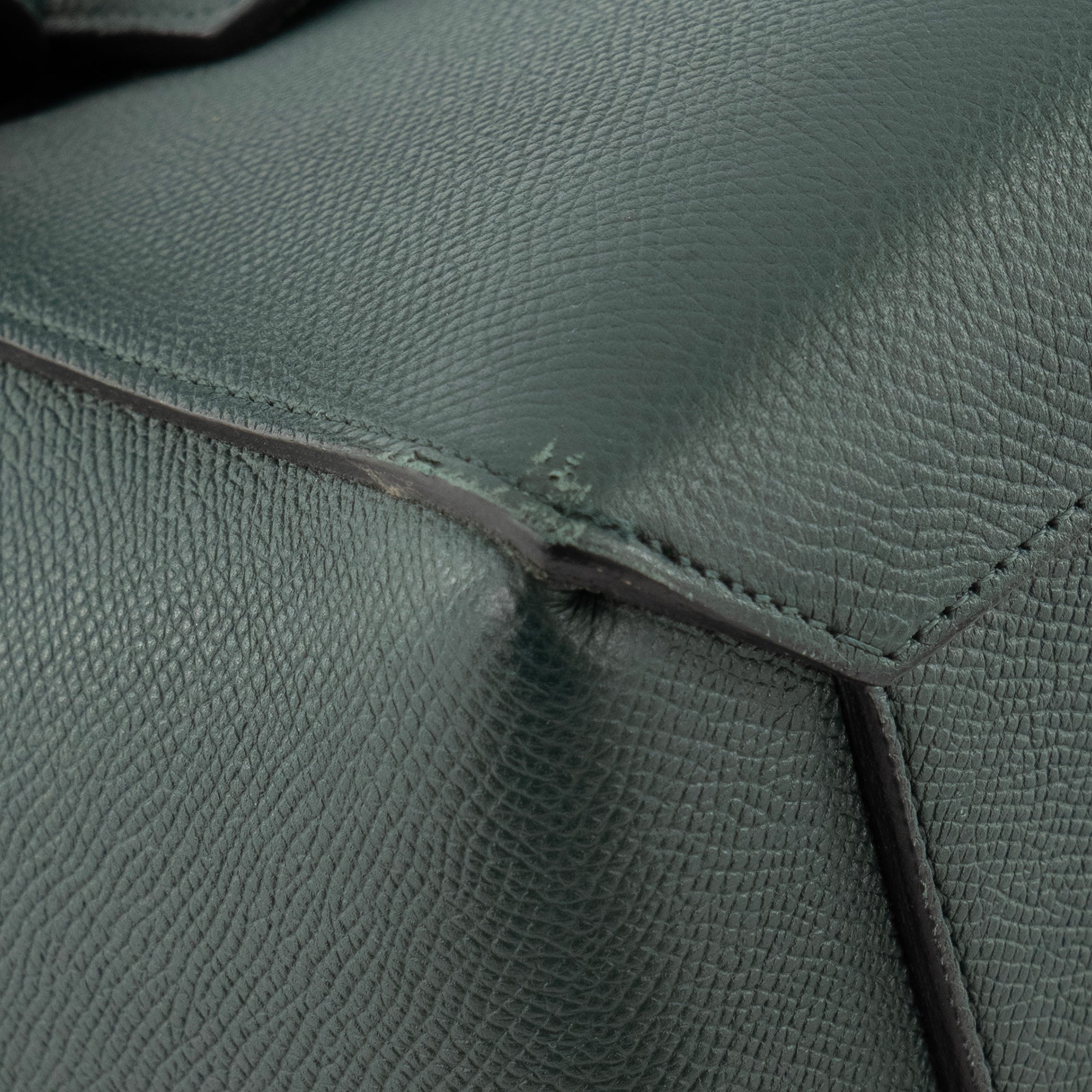 CELINE - Sac à bandoulière Belt Micro Celine en cuir grainé vert sapin