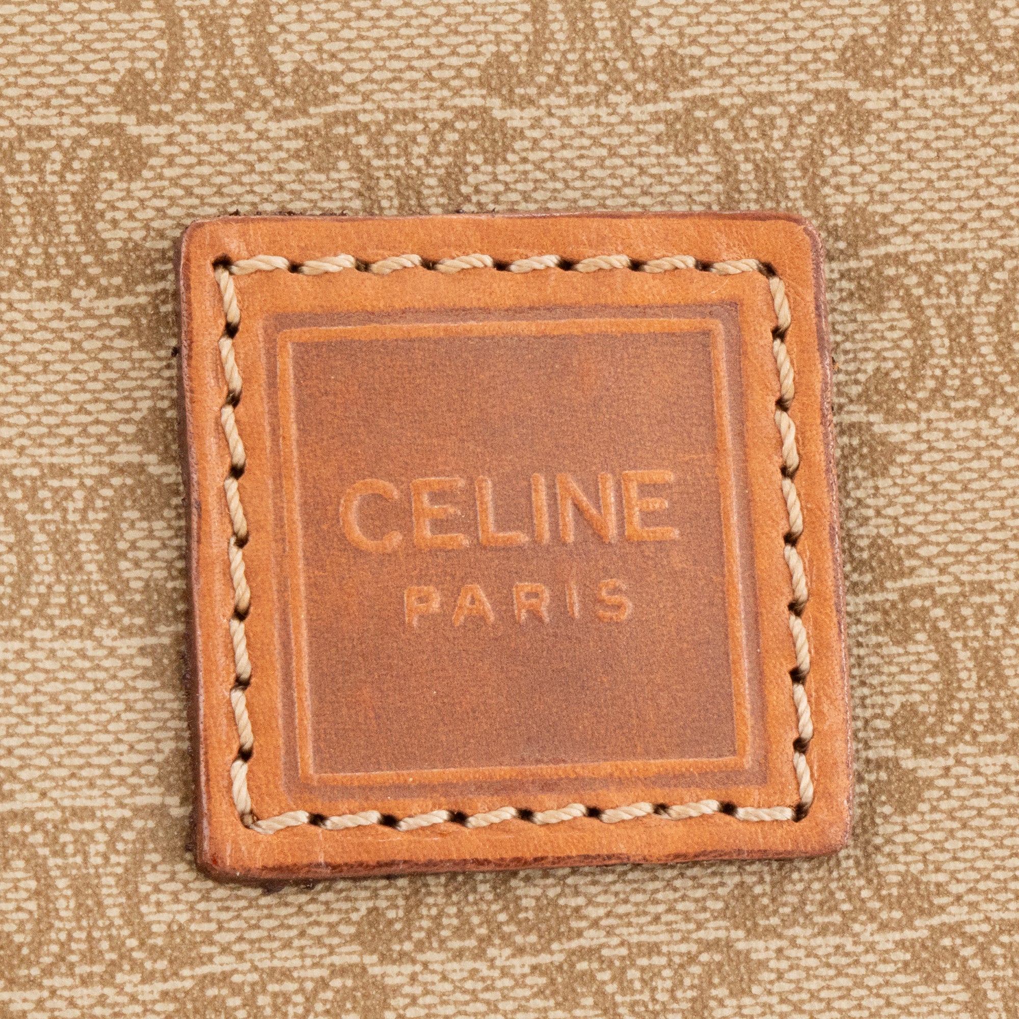 CÉLINE - Pochette Celine en toile enduite macadam beige vintage