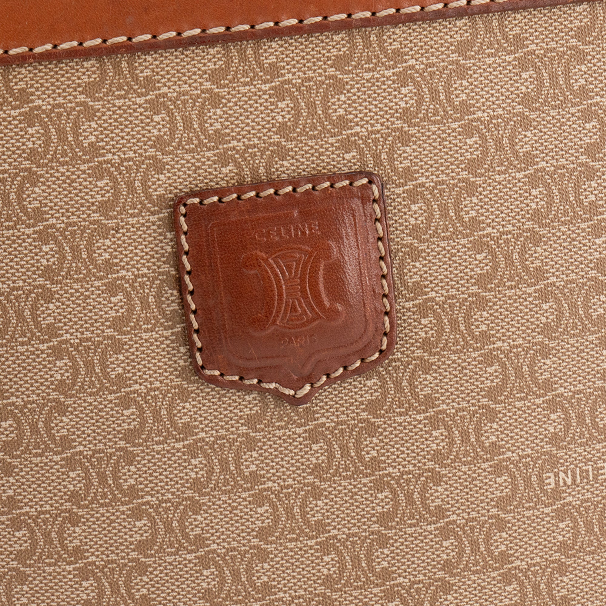 CELINE - Pochette Celine en toile enduite macadam beige vintage