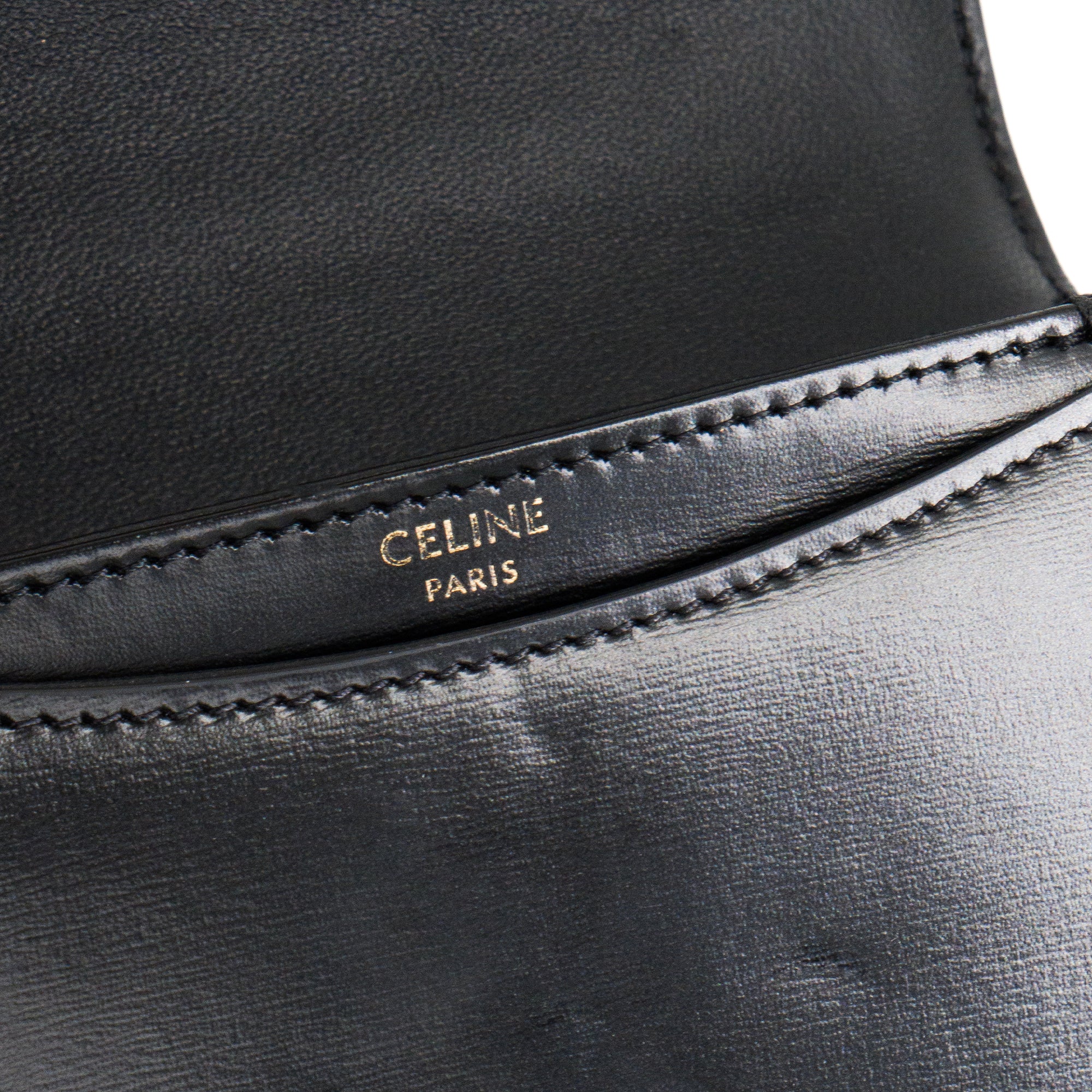 CELINE - Sac à bandoulière Cléa mini Celine en cuir box noir