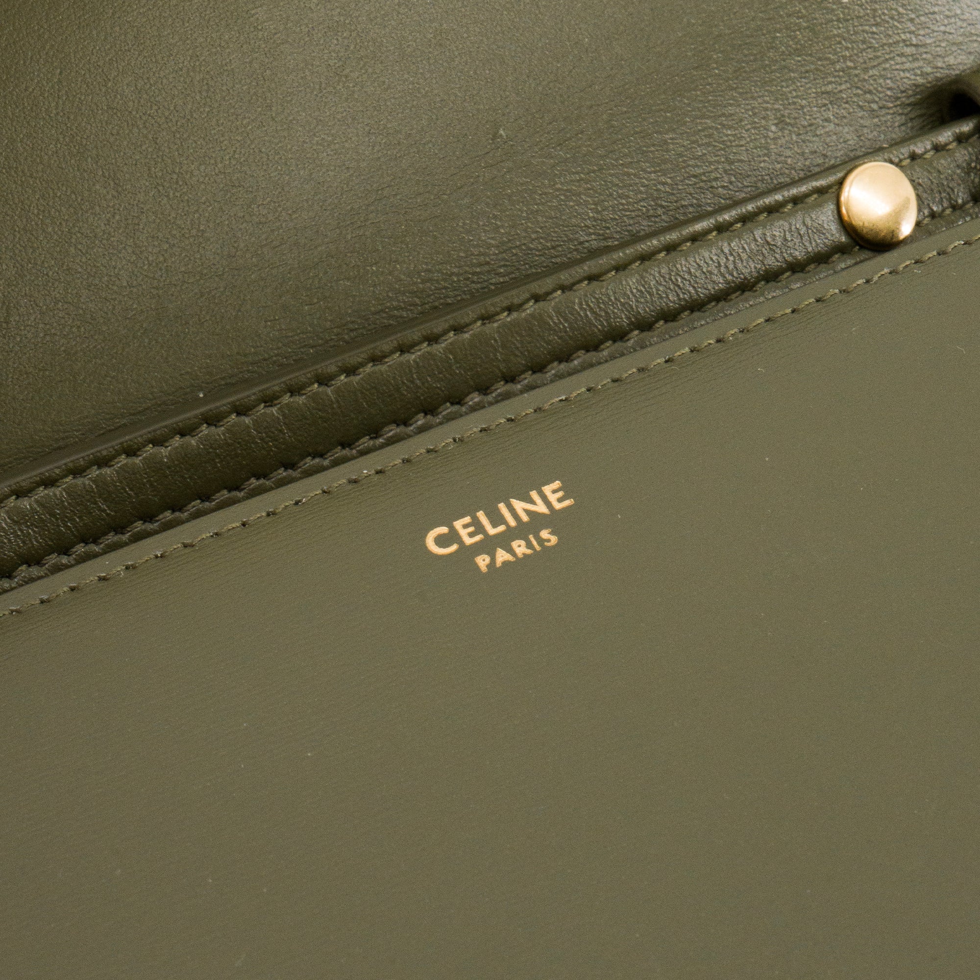 CELINE - Sac à bandoulière Margo Celine en cuir lisse kaki