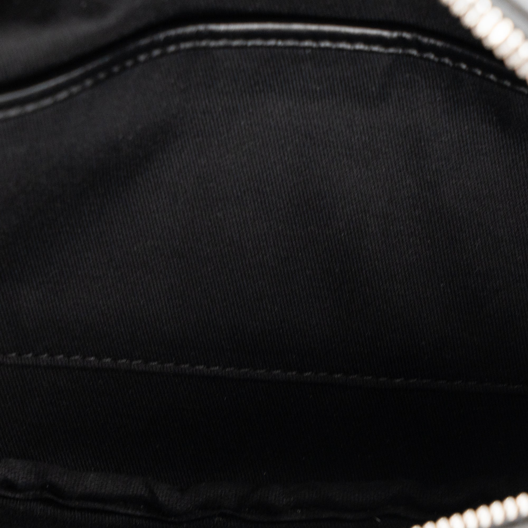 CELINE - Sac à bandoulière Messenger Celine en toile jacquard triomphe et cuir lisse noir