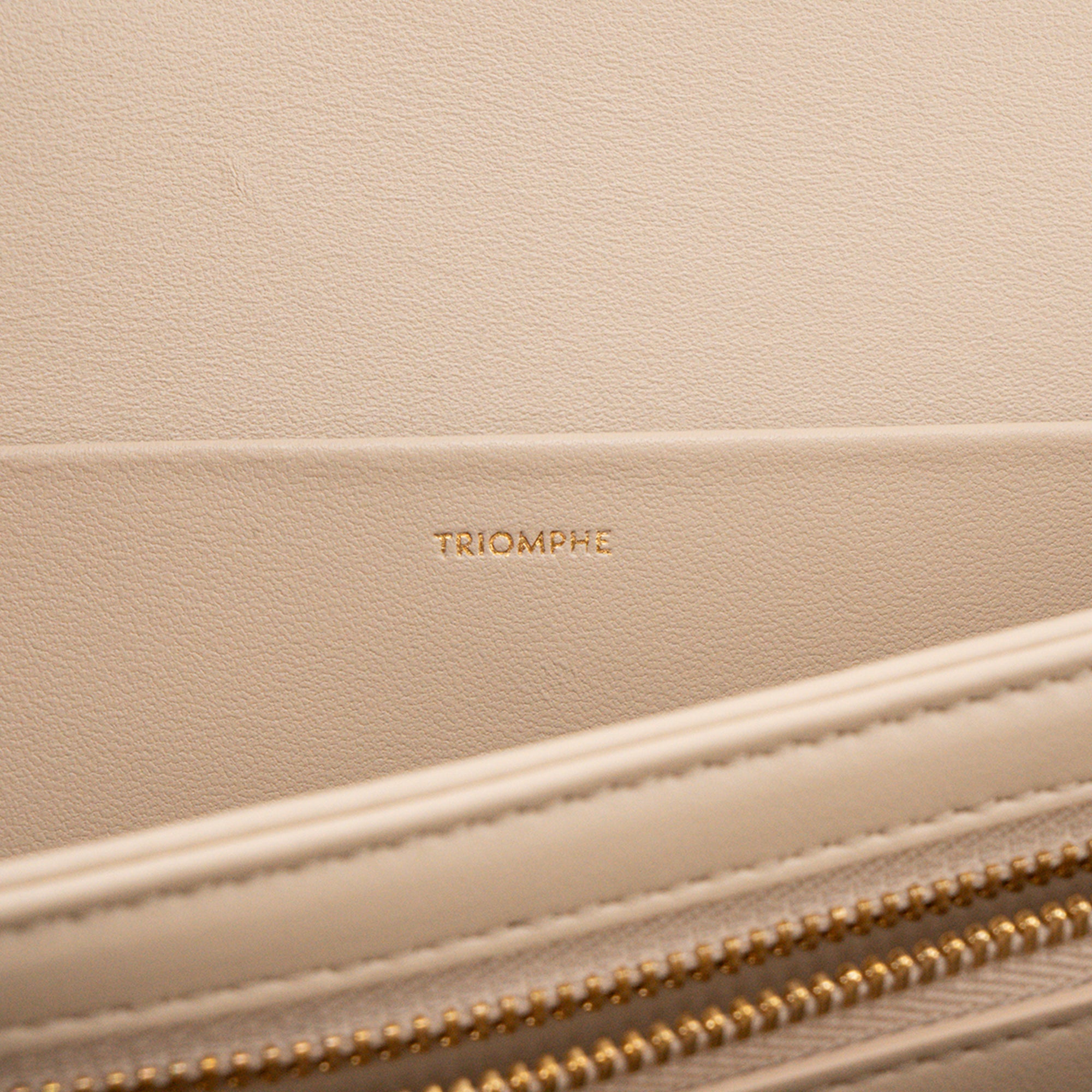 CELINE - Sac à bandoulière Triomphe Celine en cuir lisse beige