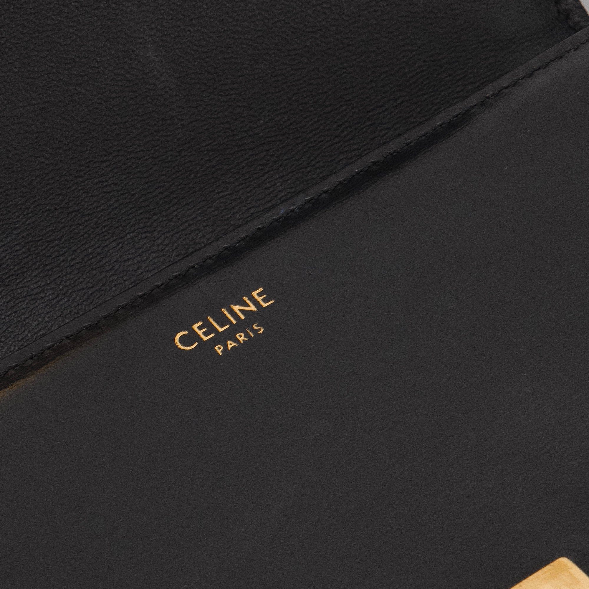 CELINE - Sac à bandoulière Triomphe teen Celine en cuir box noir