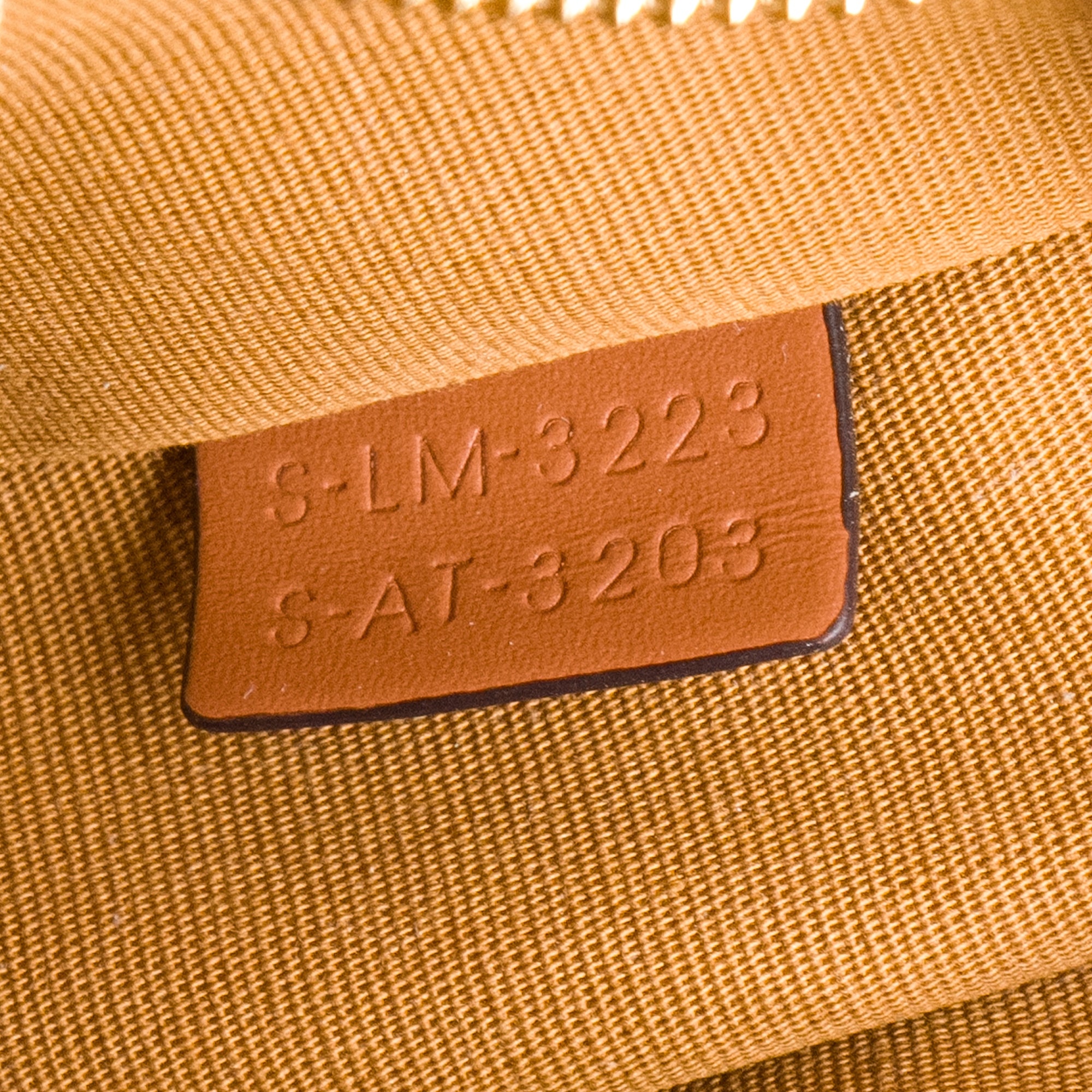 CELINE - Sac à épaule Ava Celine en toile enduite triomphe beige