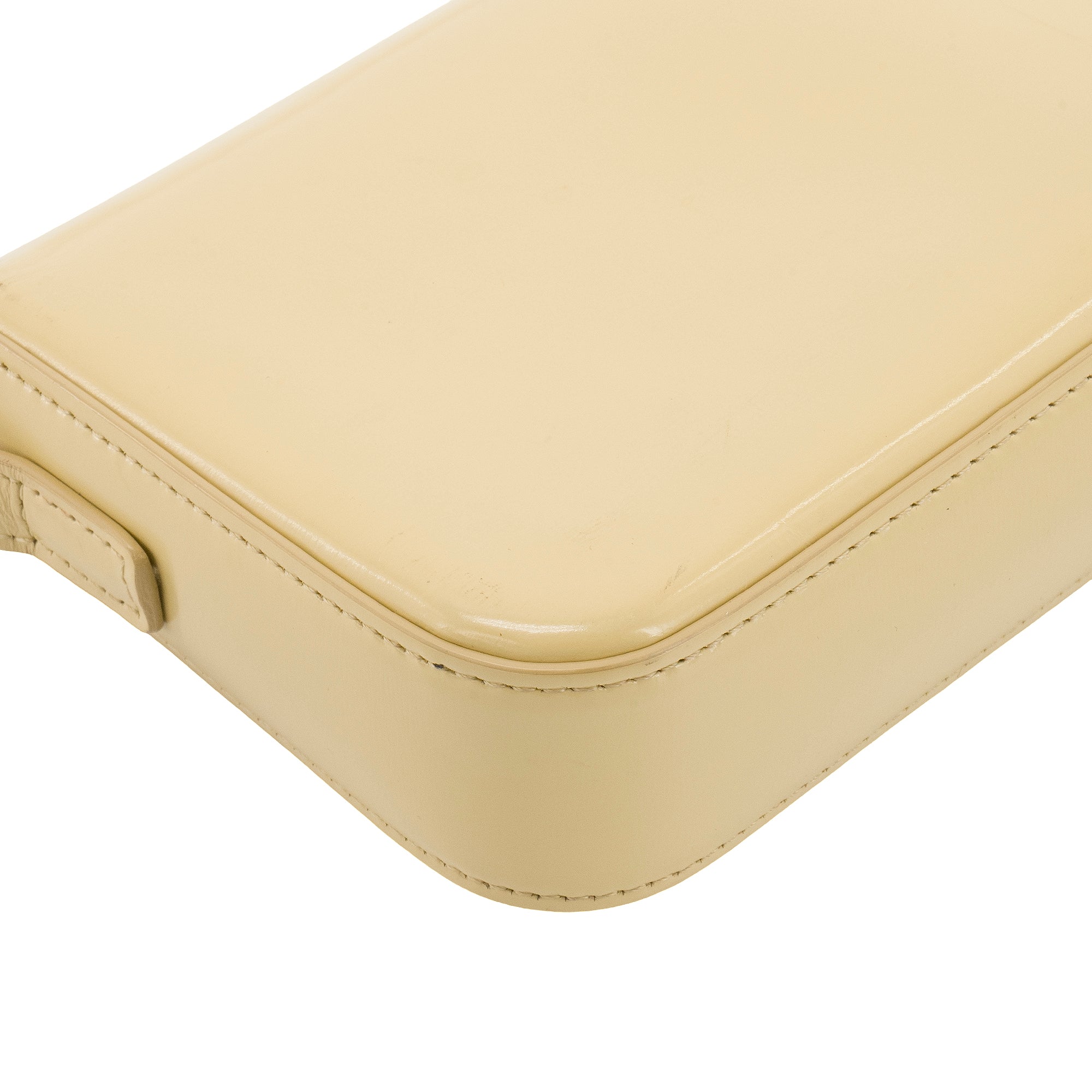 CELINE - Sac à épaule Claude Celine en cuir box jaune