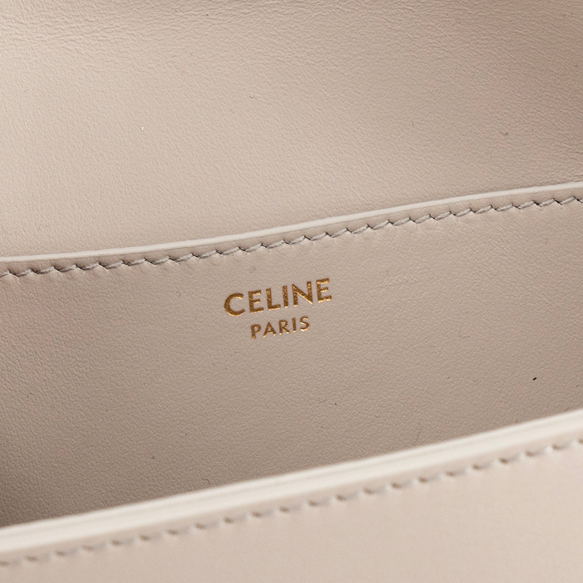 CELINE - Sac à épaule Tabou Celine en cuir lisse beige