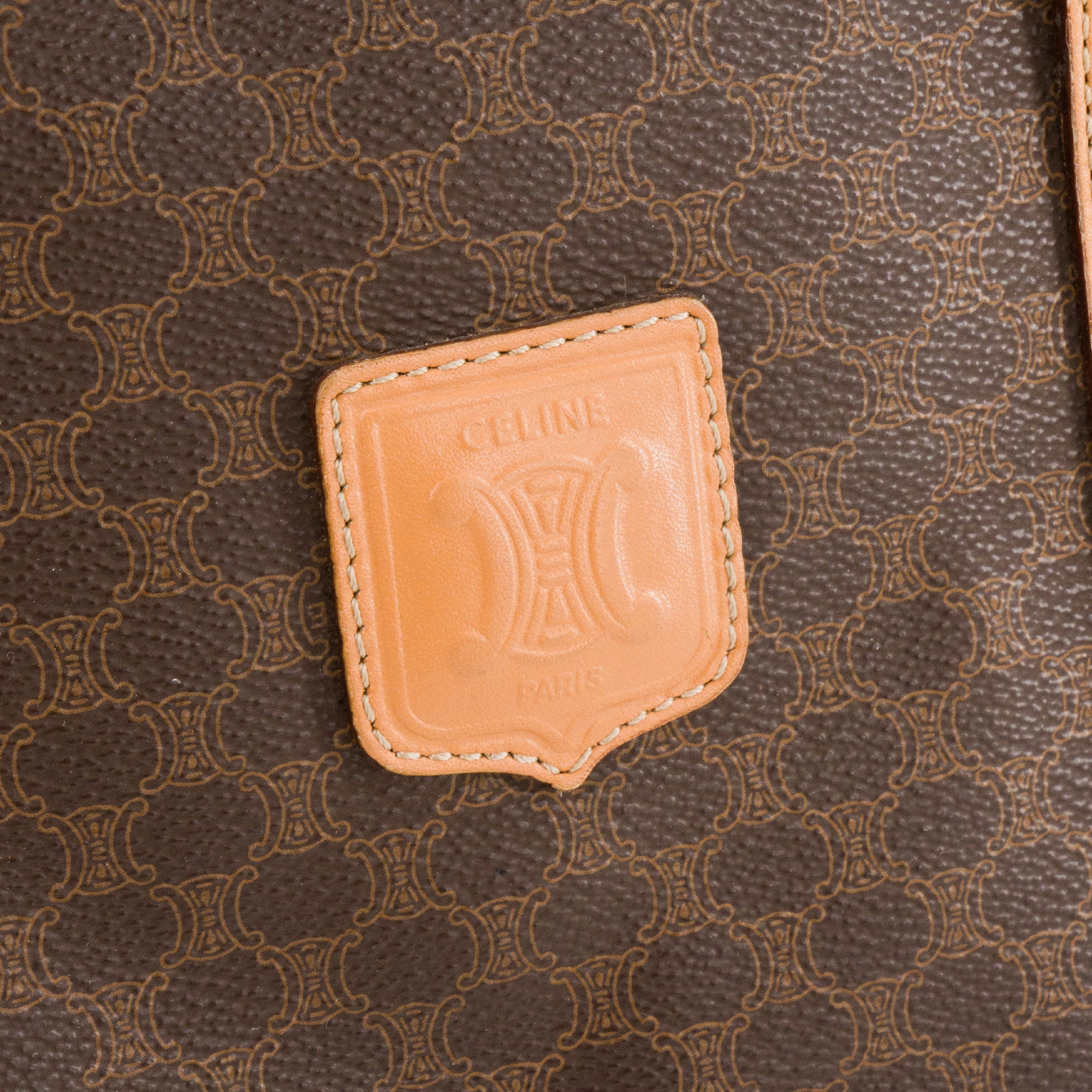 CELINE - Sac à main Boston Macadam Celine en toile monogrammée marron vintage