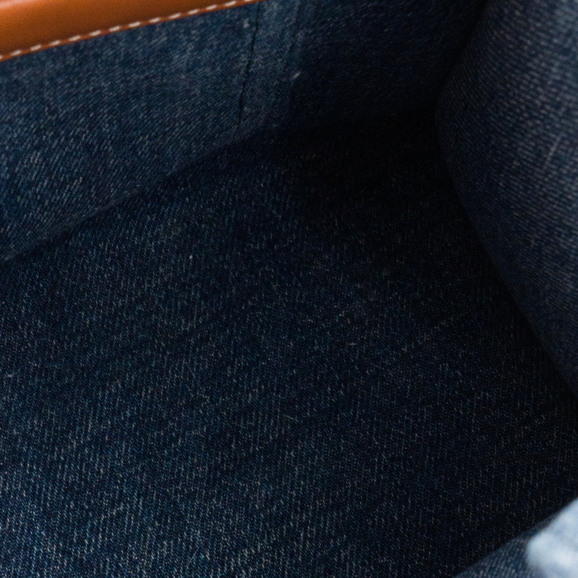 CELINE - Sac cabas Thais PM Celine en denim et cuir tan édition limitée