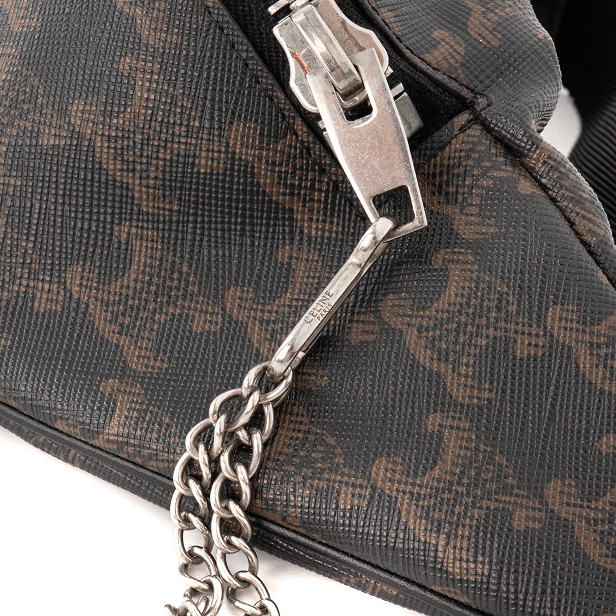 CELINE - Sac ceinture Celine en toile enduite monogrammée marron