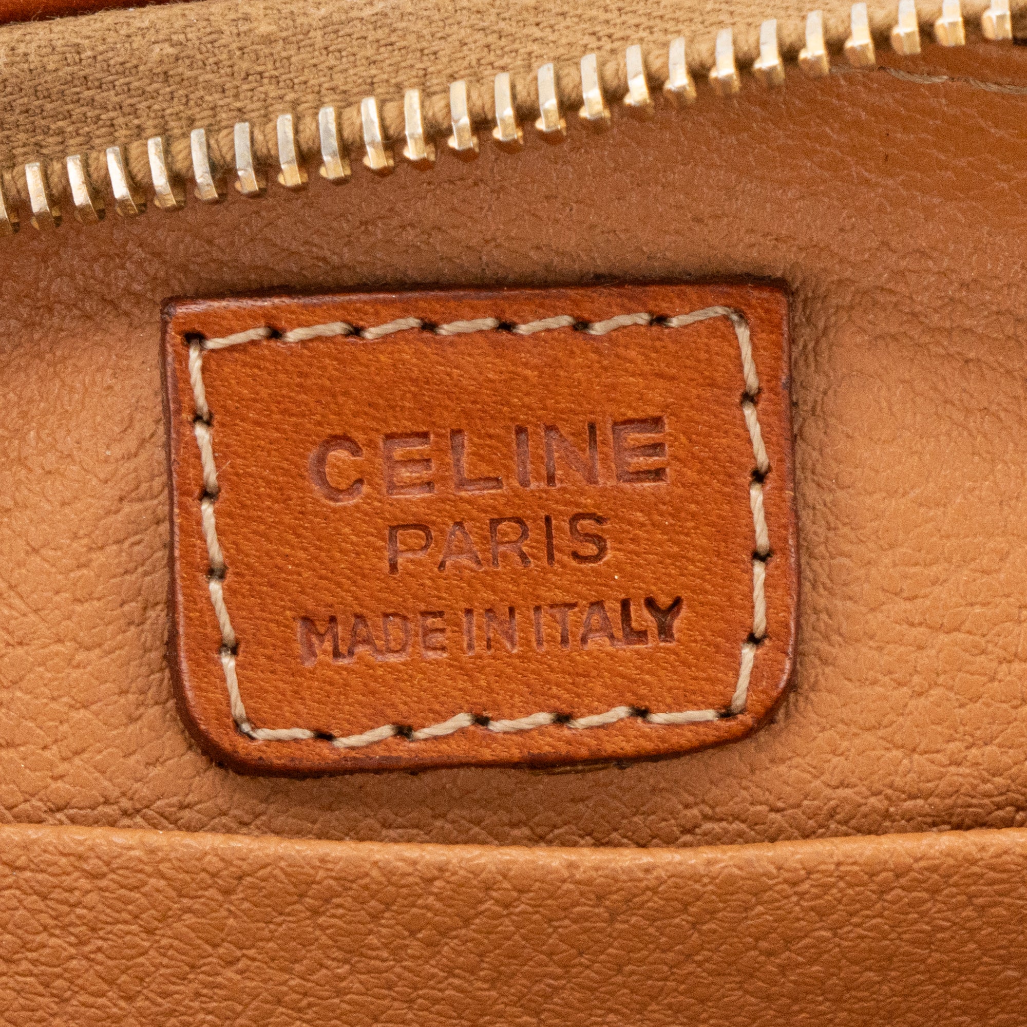 CÉLINE - Trousse de Toilette Celine en toile enduite macadam marron vintage