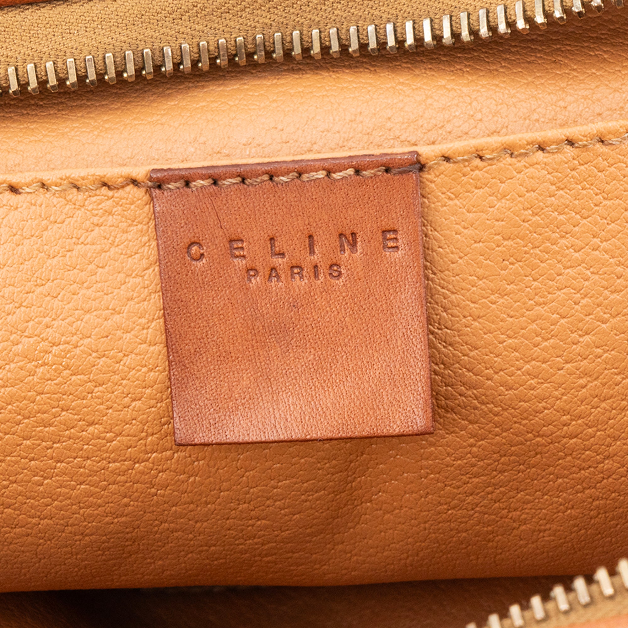 CÉLINE - Trousse de Toilette PM Celine en toile enduite macadam vintage