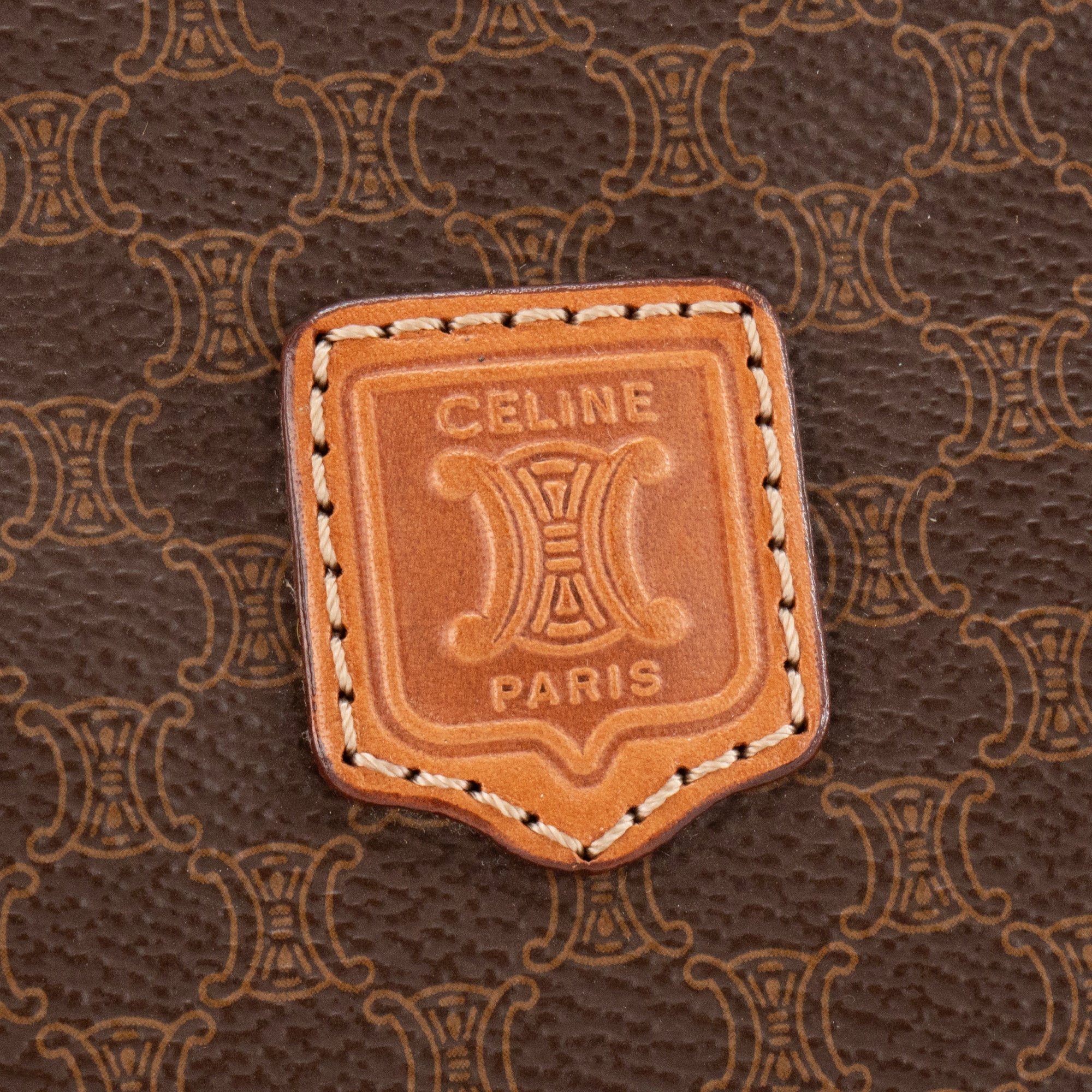 CÉLINE - Trousse de Toilette PM Louis Vuitton en toile enduite macadam marron vintage