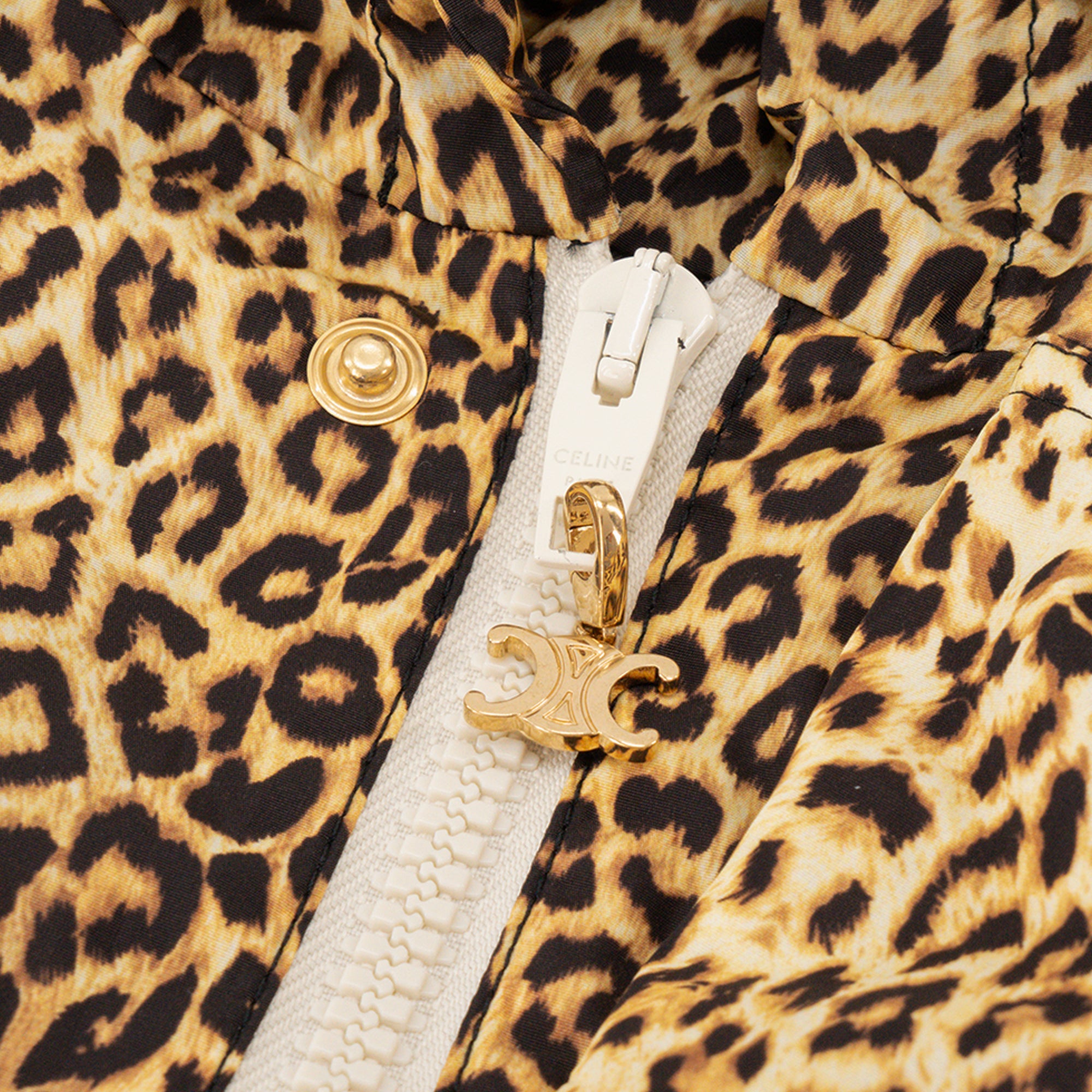 CELINE - Celine leopard print canvas windbreaker (size 38)