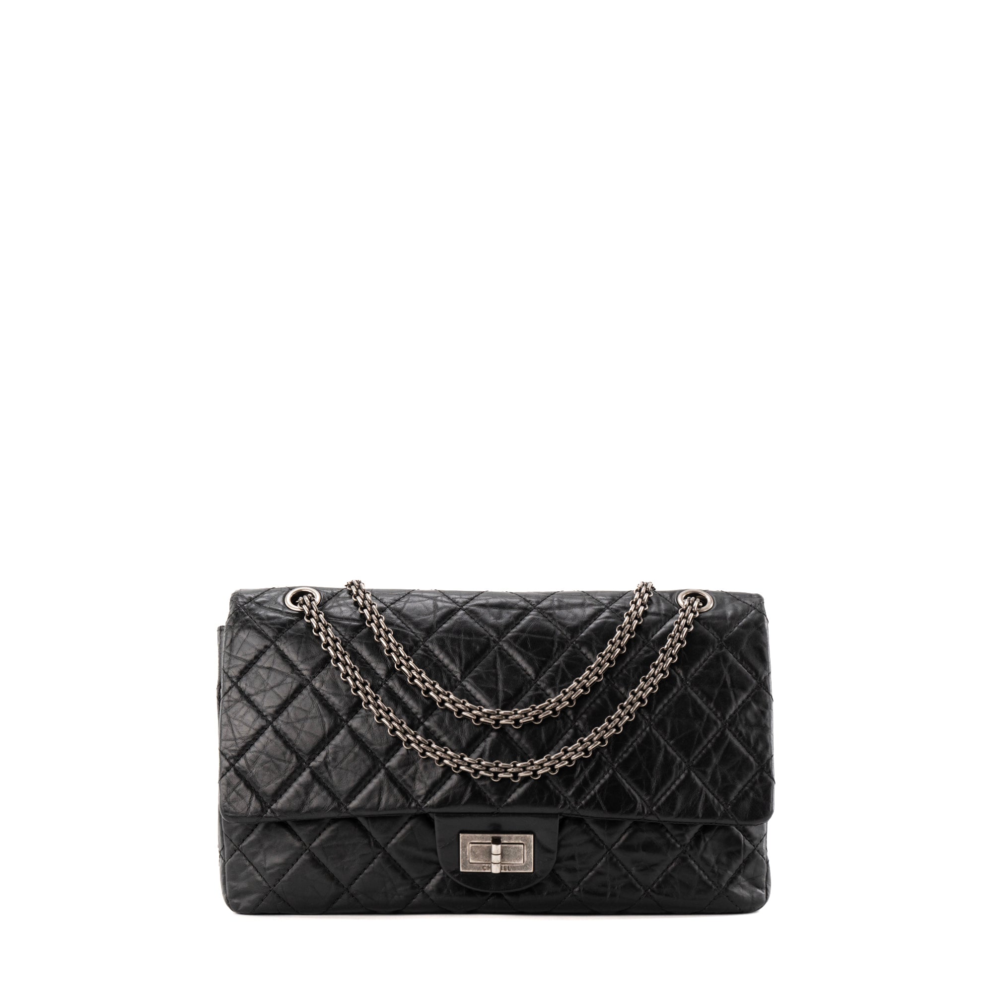 CHANEL - Sac à bandoulière 2.55 Jumbo Chanel en cuir froissé noir