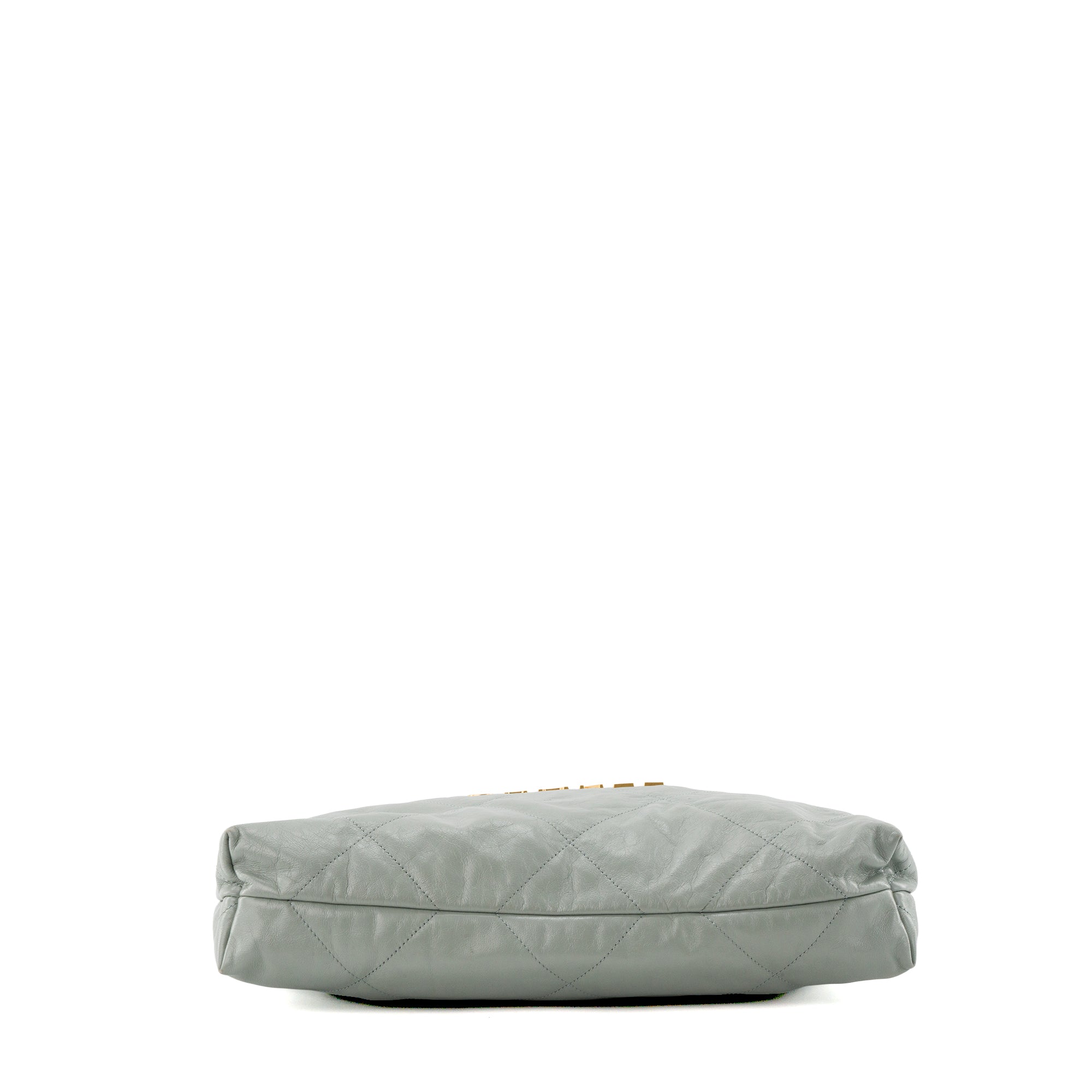 CHANEL - Sac à épaule Chanel 22 en cuir froissé bleu/gris