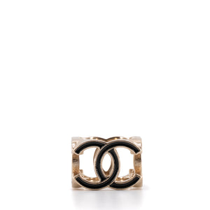 CHANEL - Bague Cube CC Chanel en métal doré (T54)
