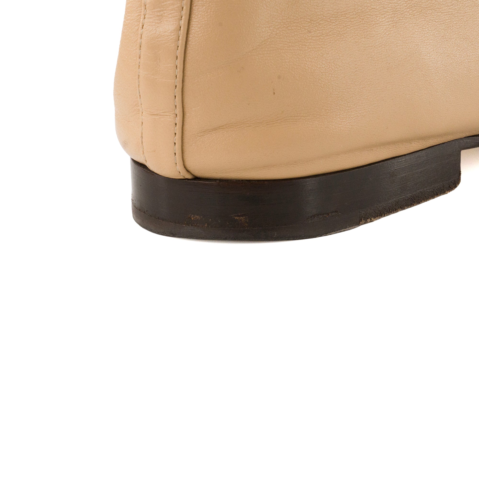 CHANEL - Ballerines Cambon Chanel en cuir lisse beige et noir (T41)