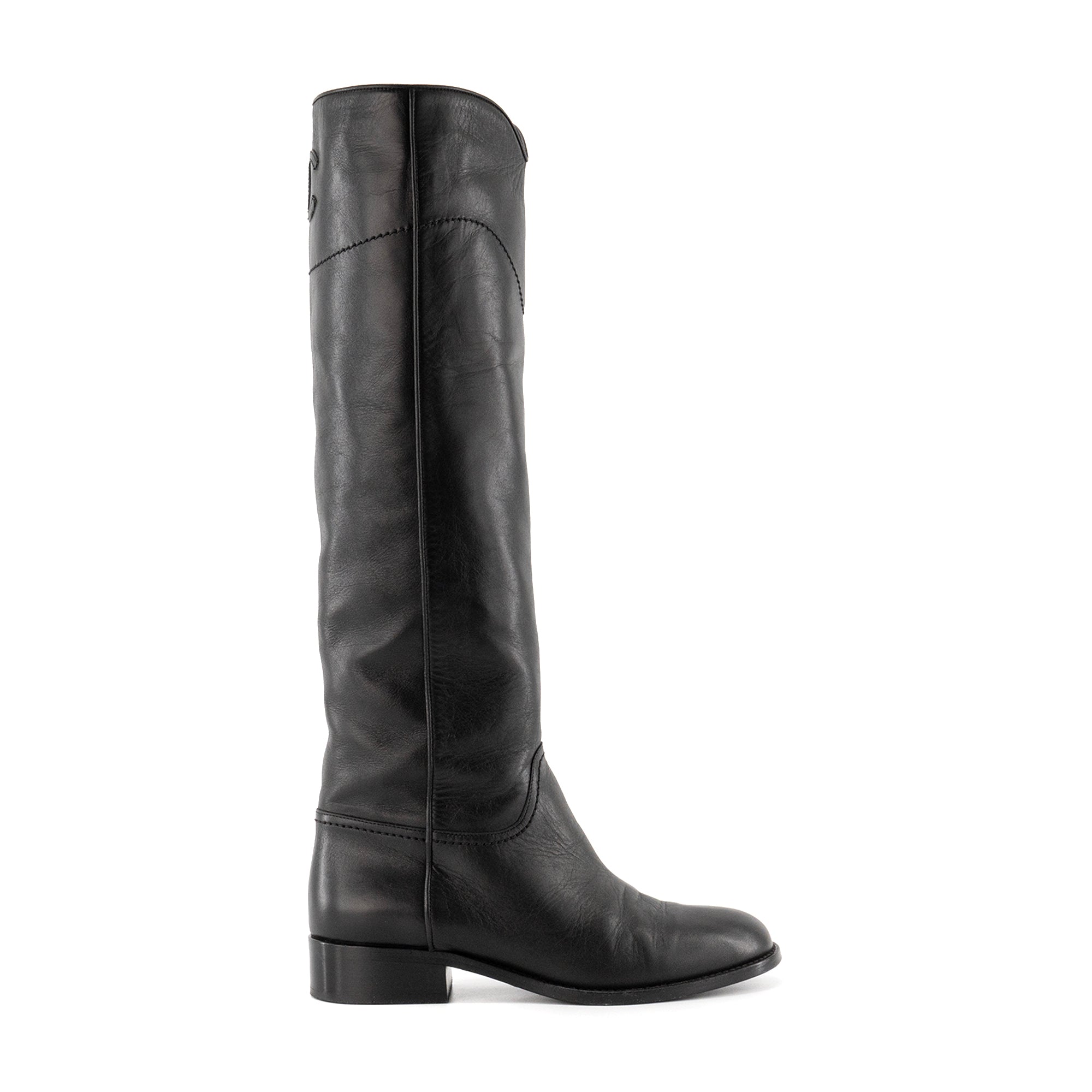 CHANEL - Bottes cavalière Chanel en cuir lisse noir (T38)