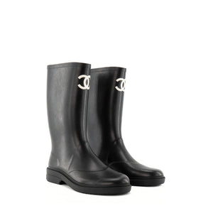 CHANEL - Bottes de pluie Chanel en caoutchouc noir (T42)