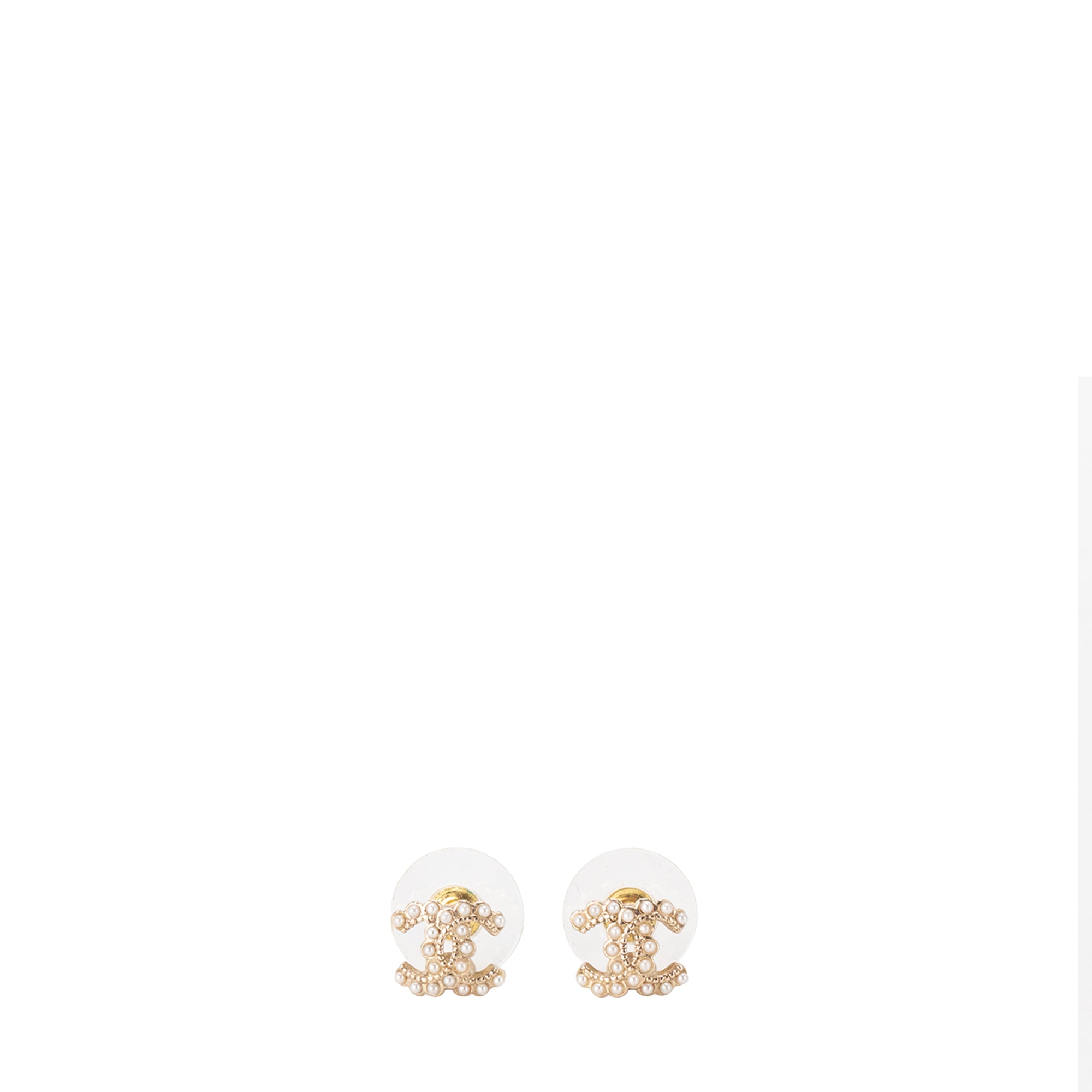 CHANEL - Boucles d'oreilles CC Chanel en perles et métal doré