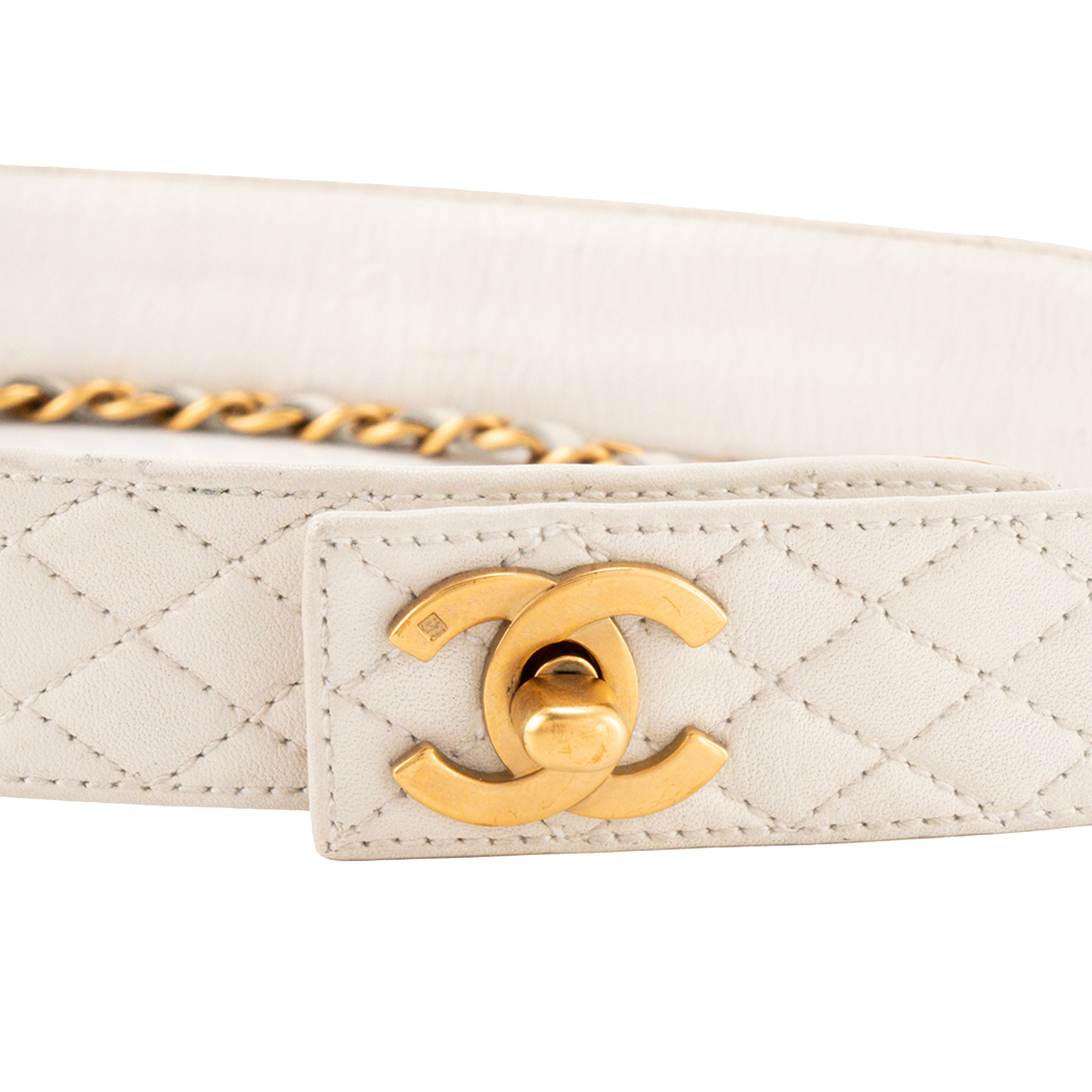 CHANEL - Ceinture CC Chanel en cuir matelassée en cuir blanc vintage (T65)