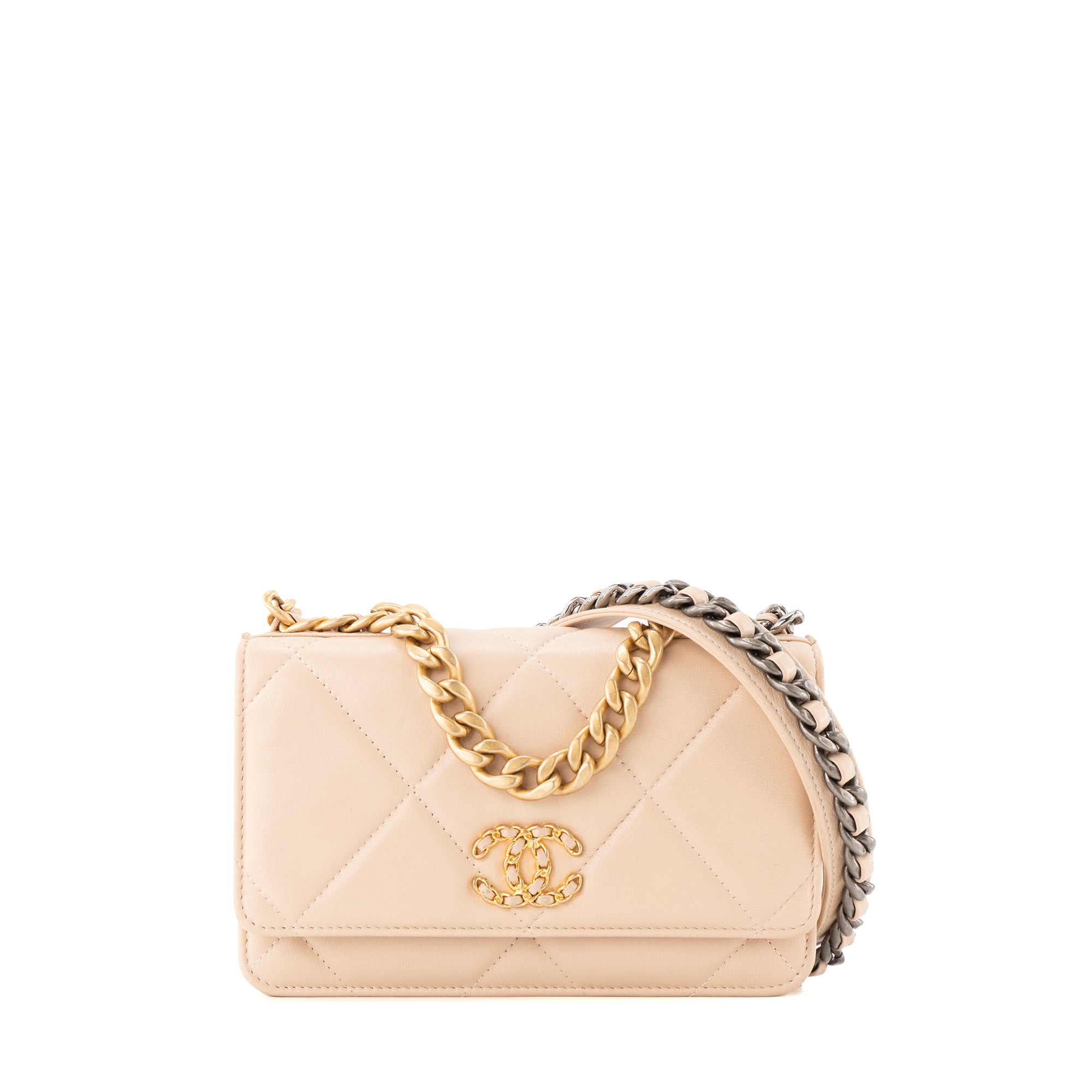 CHANEL - Sac à bandoulière Wallet On Chain 19 Chanel en cuir lisse beige