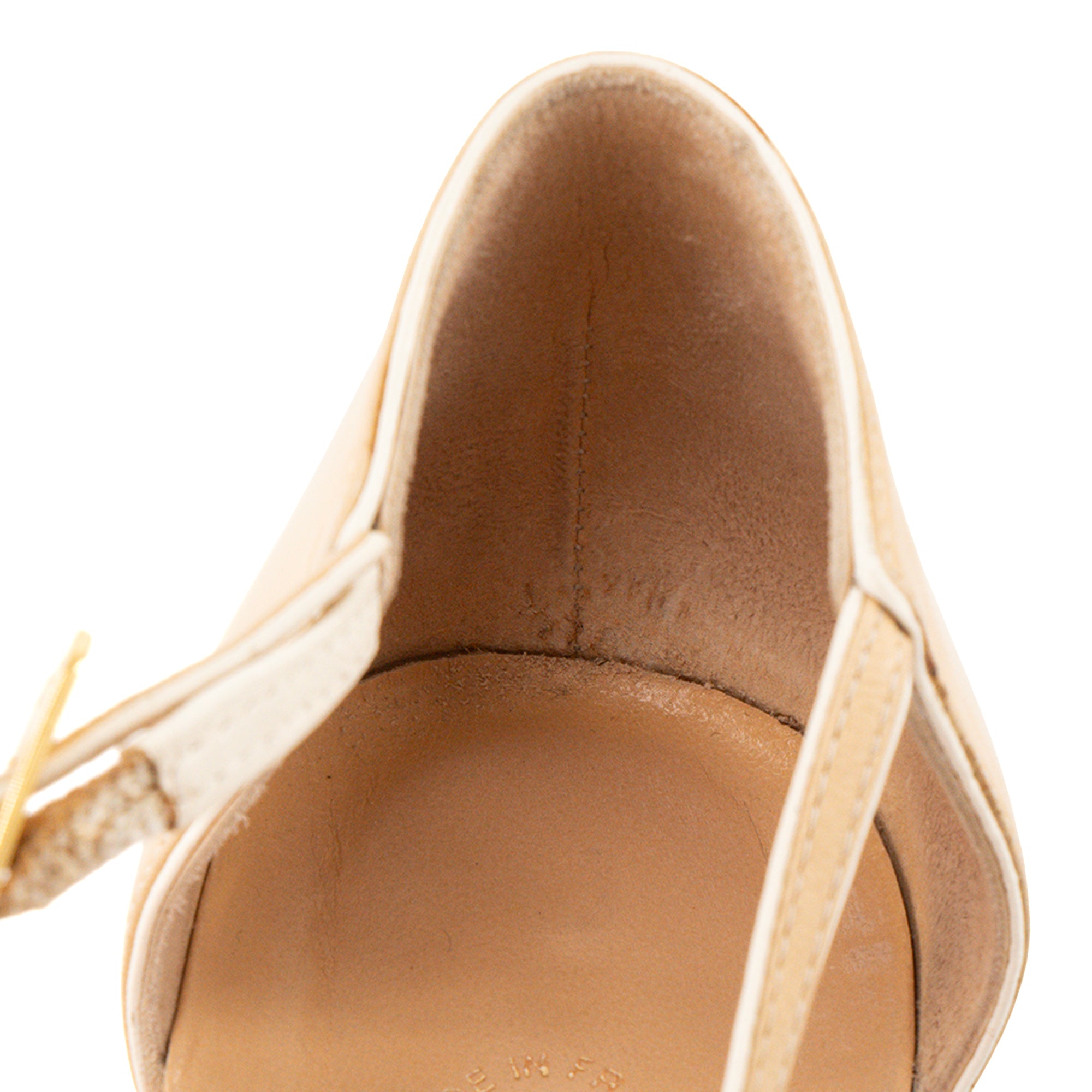 CHANEL - Escarpins Chanel en cuir lisse beige et noir (T39)