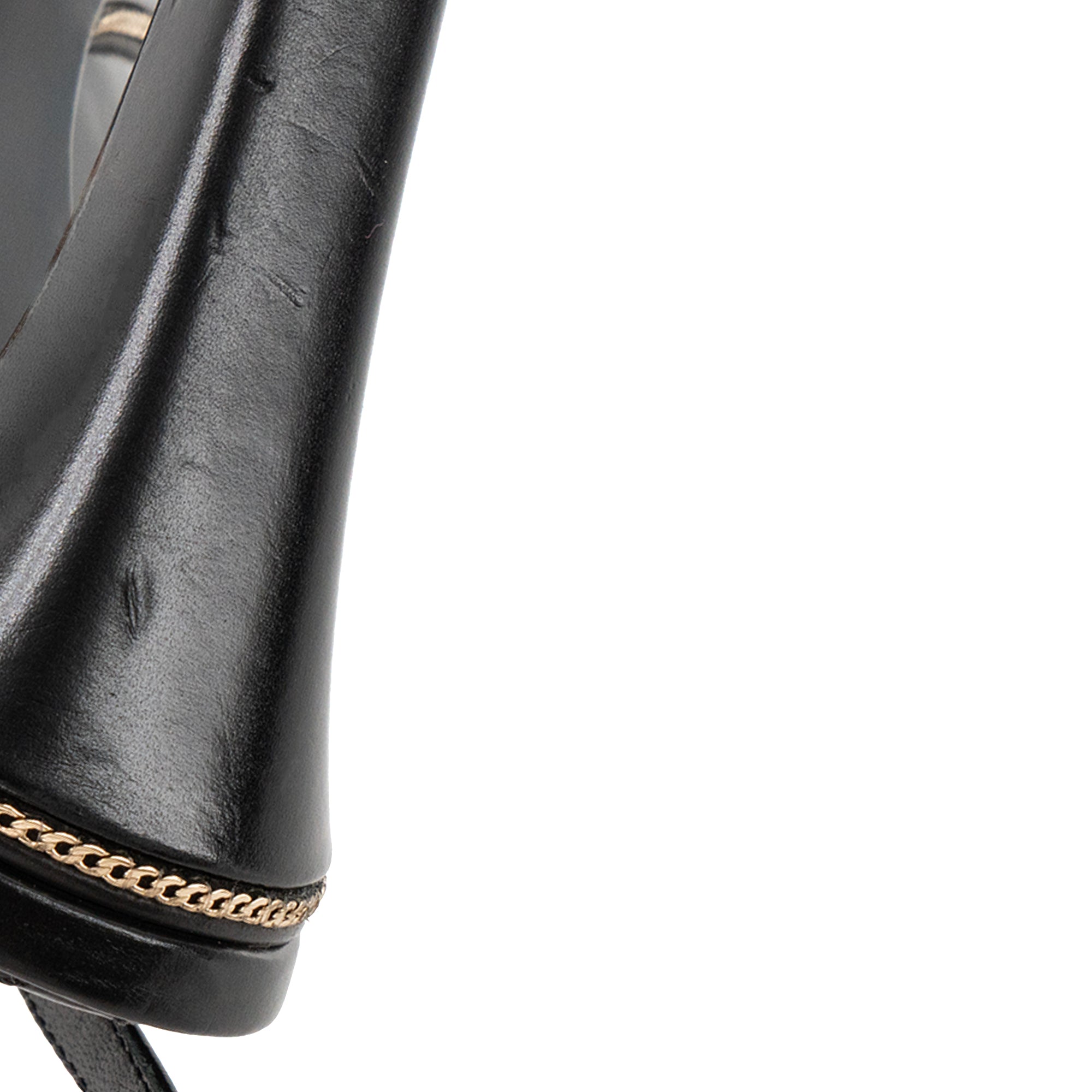 CHANEL - Escarpins Slingback Chanel en cuir lisse noir (T39,5)