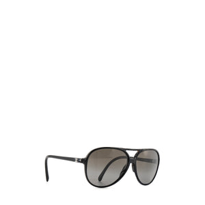 CHANEL - Lunettes de soleil aviateur Chanel en plastique noire