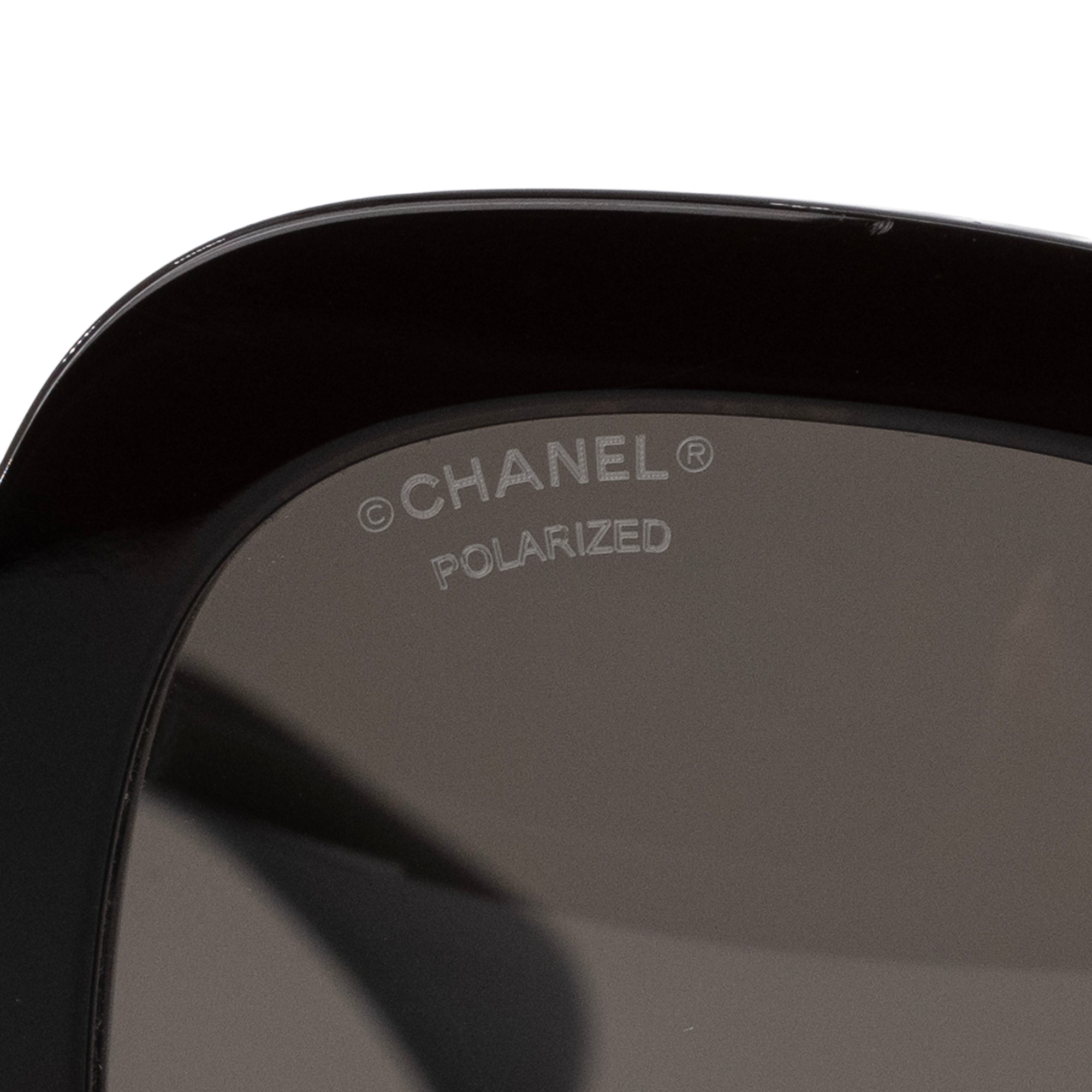 CHANEL - Lunettes de soleil CH5433 Chanel en plastique noir