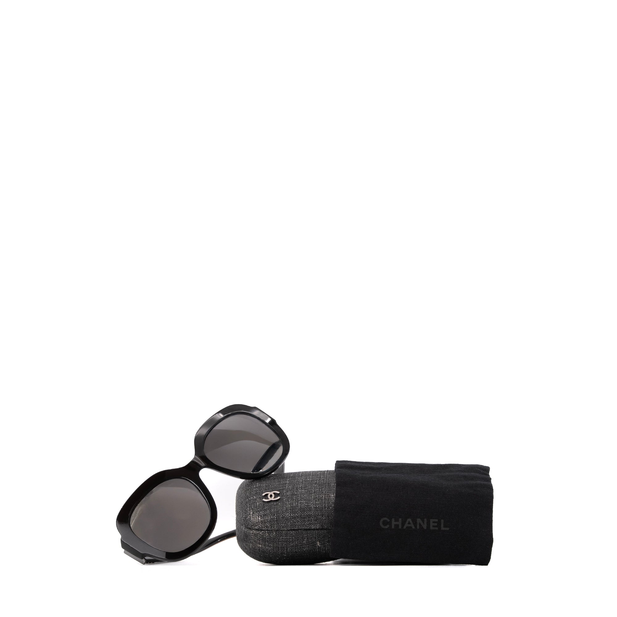 CHANEL - Lunettes de soleil CH5433 Chanel en plastique noir