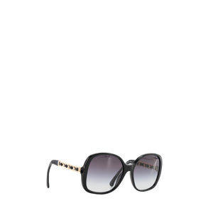 CHANEL - Chic Chain Sunglasses