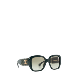 CHANEL - Lunettes de soleil Chanel en acétate et tweed vert