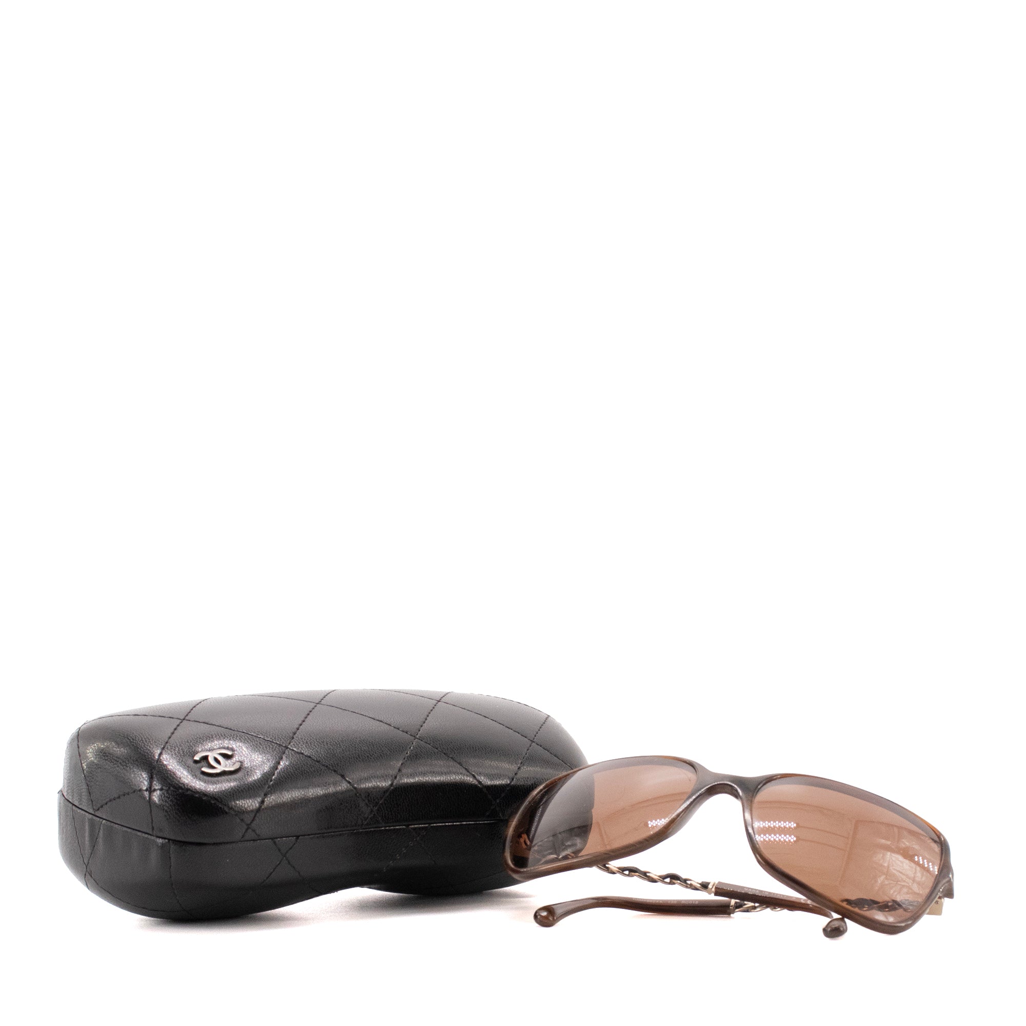 CHANEL - Lunettes de soleil Chanel en plastique marron