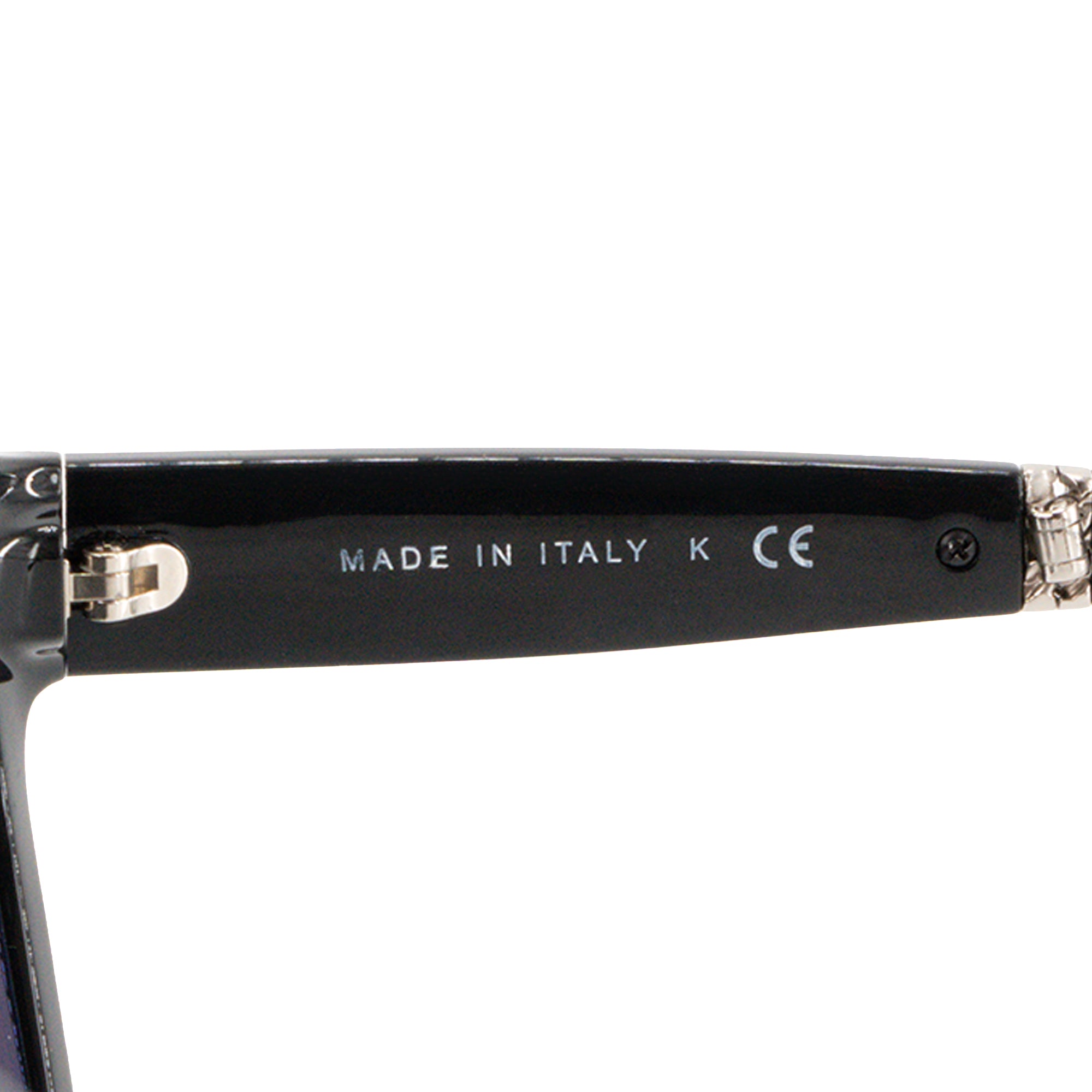 CHANEL - Lunettes de soleil Pliable Chanel en acétate noir