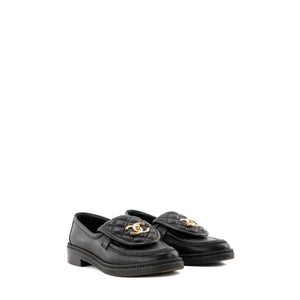 CHANEL - Mocassins Chanel en cuir lisse noir (T36)