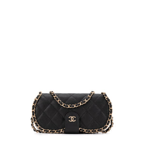 CHANEL - Pochette à bandoulière/Étui à lunettes Chanel en cuir caviar noir